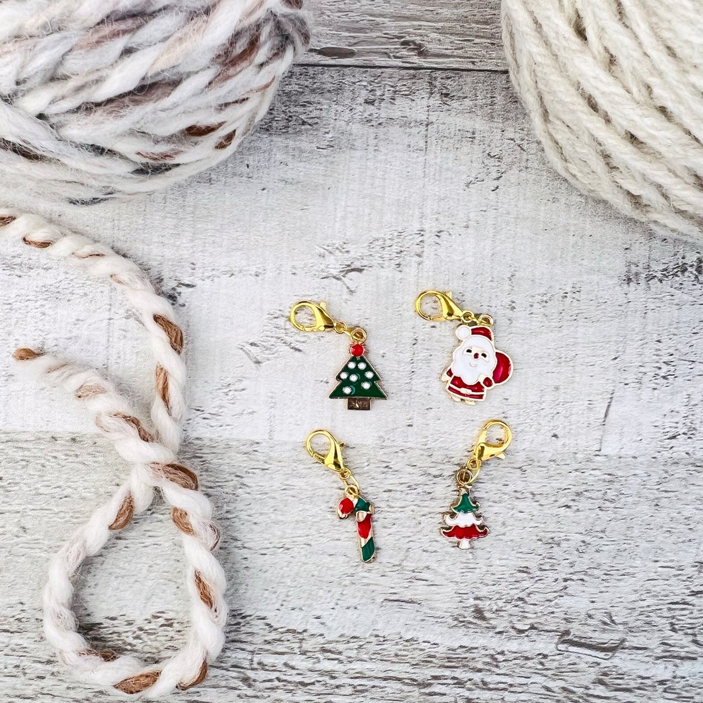 Christmas Stitch Markers Set - The Desert Stream Stitch