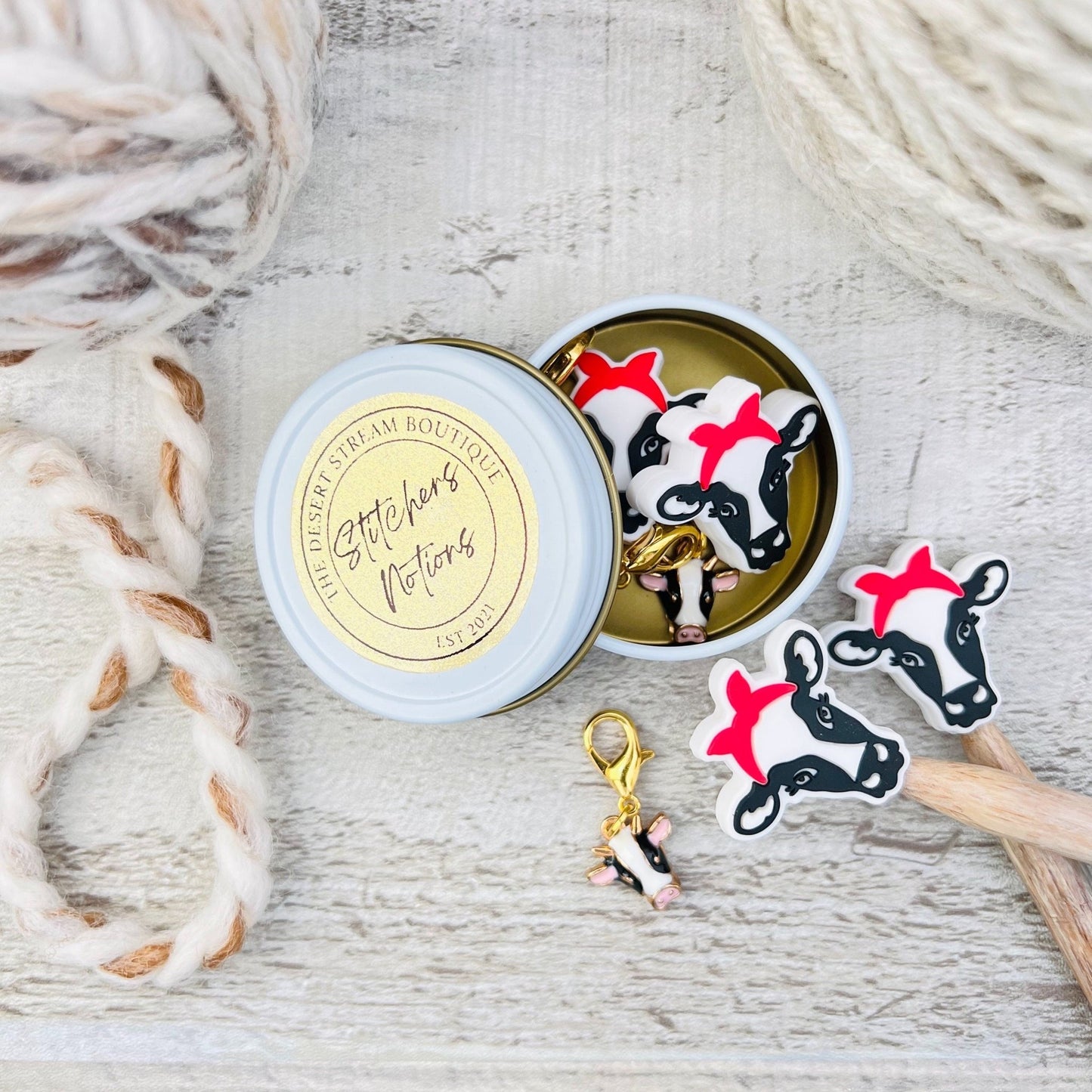 Cow Stitchers Notions Knitting Set - The Desert Stream Stitch