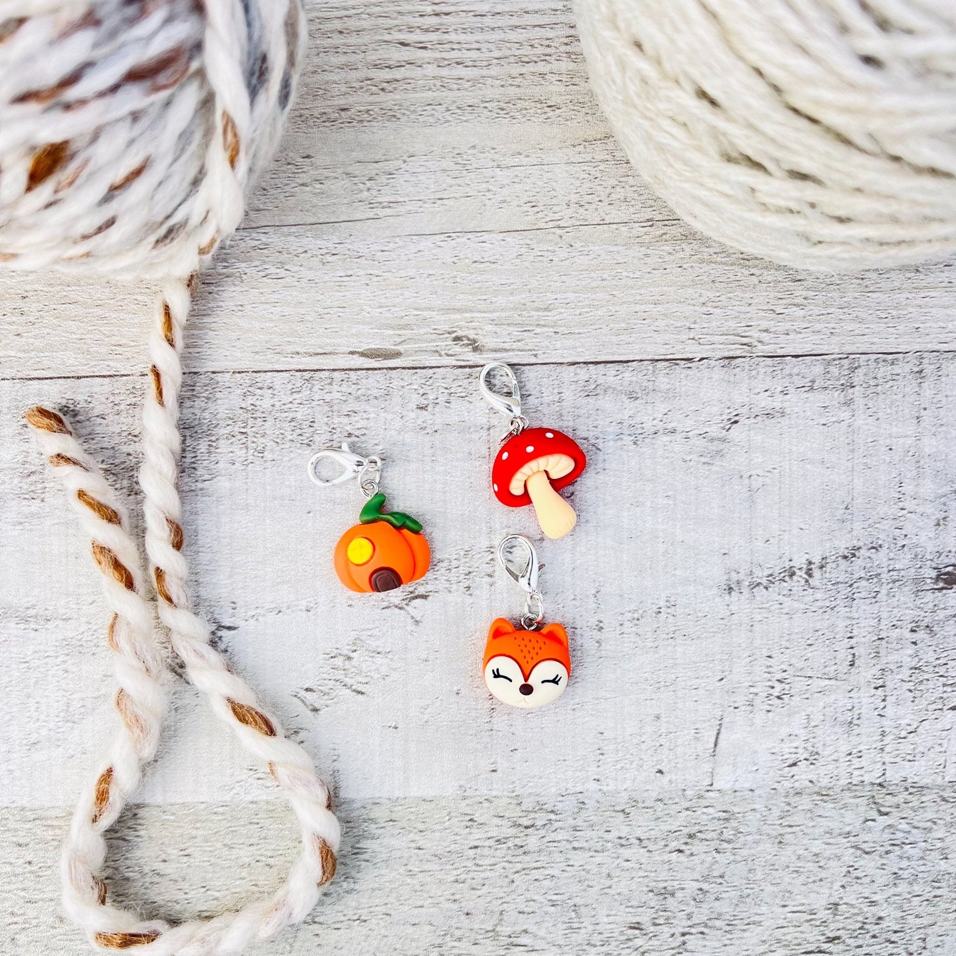 Fall Forrest stitch markers Set - The Desert Stream Stitch