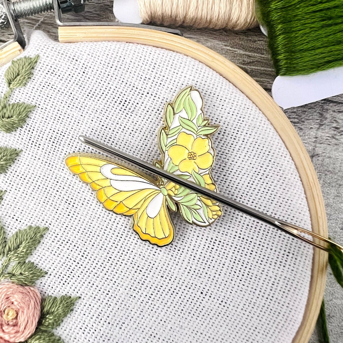 Floral Butterfly Needle Minder Needle Threader Magnetic - The Desert Stream Stitch