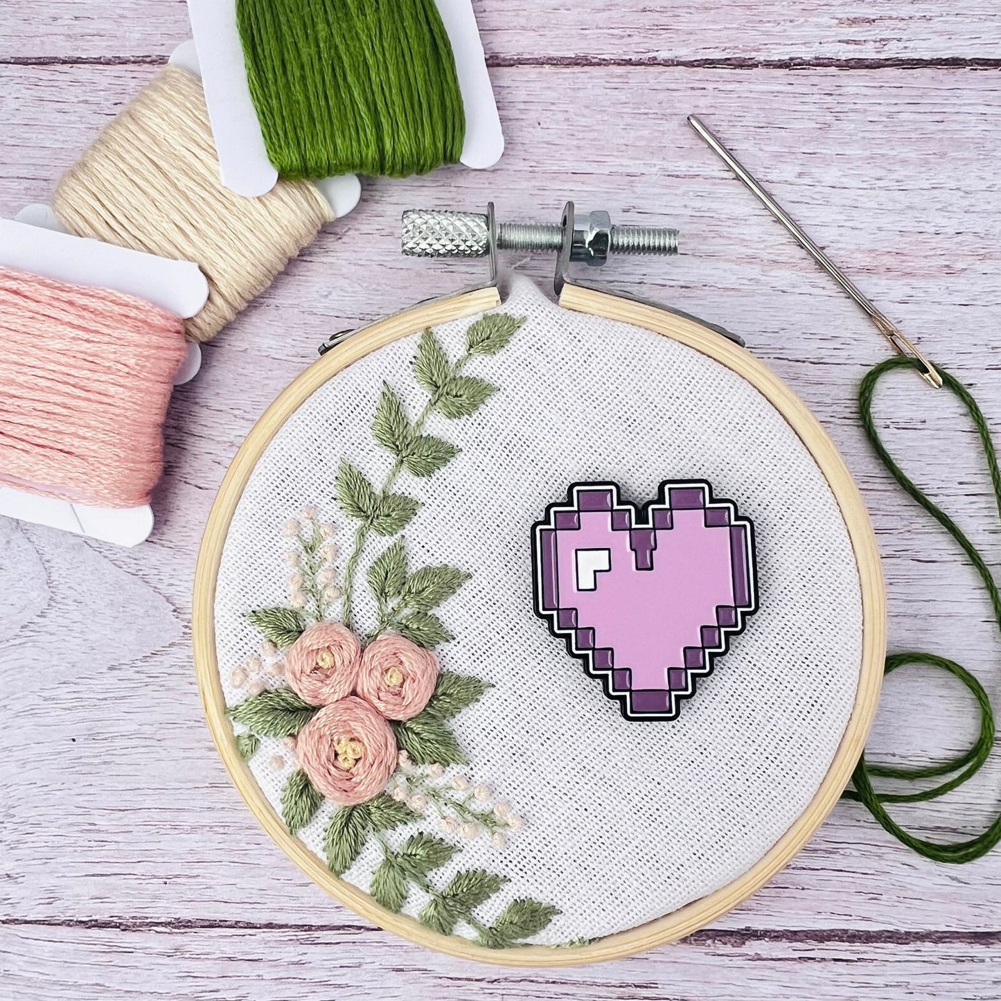 Heart Needle Minder Magnetic - The Desert Stream Stitch