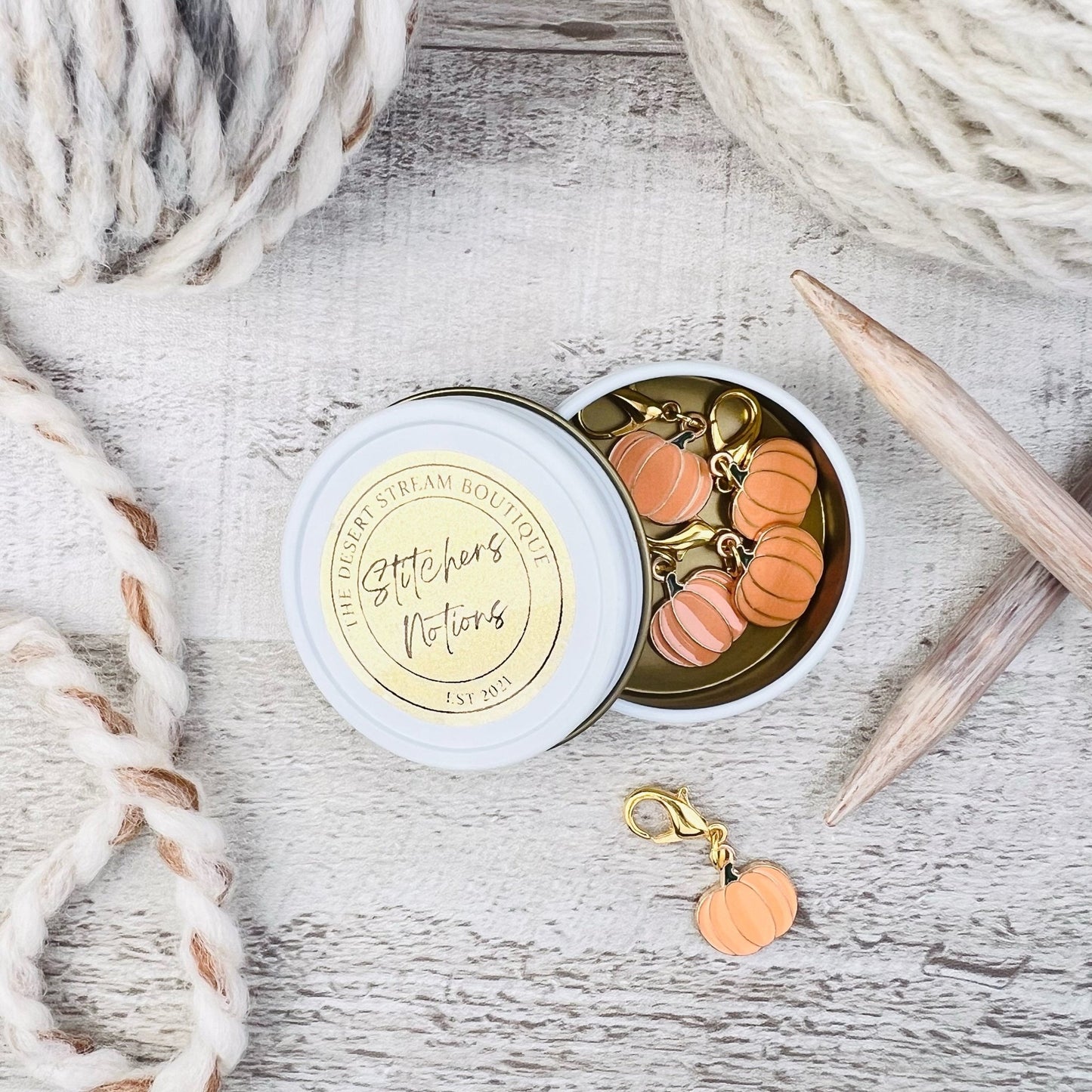 Pumpkin Stitch Markers Set - The Desert Stream Stitch