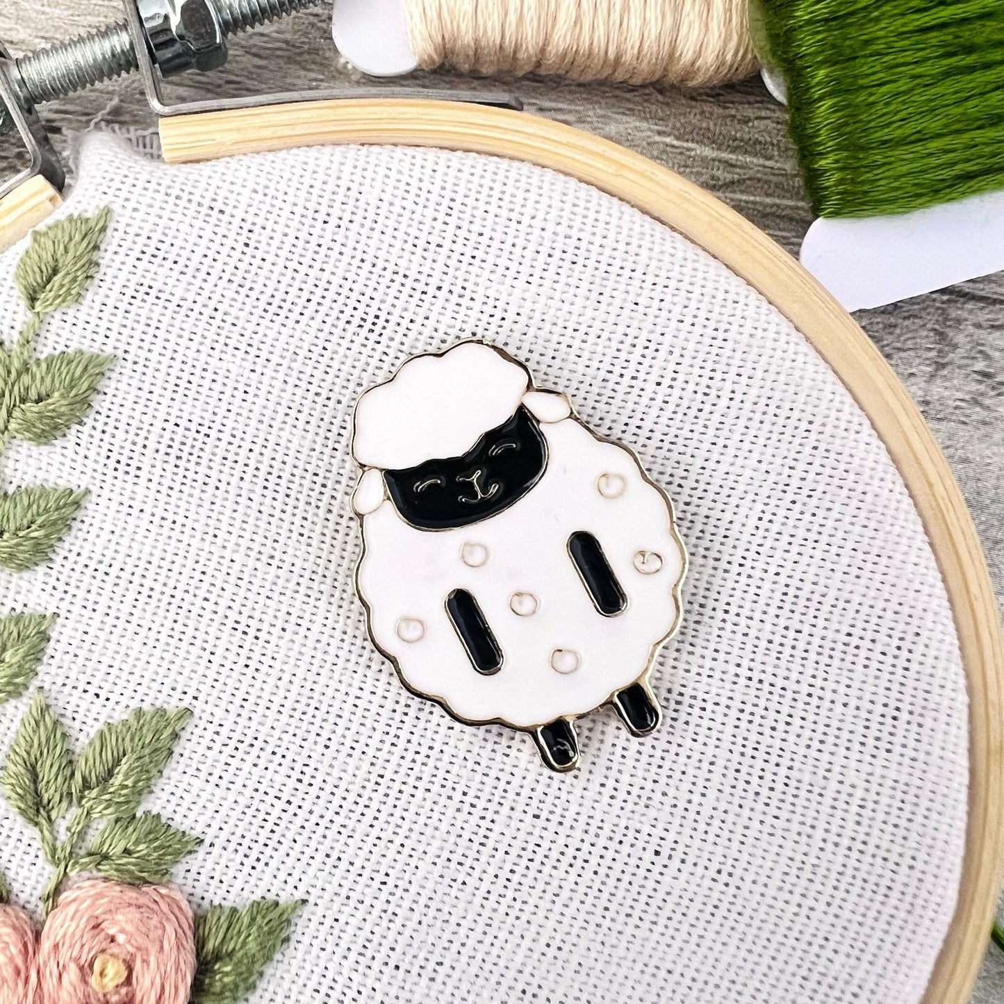 Sheep Needle Minder Needle Threader Magnetic - The Desert Stream Stitch