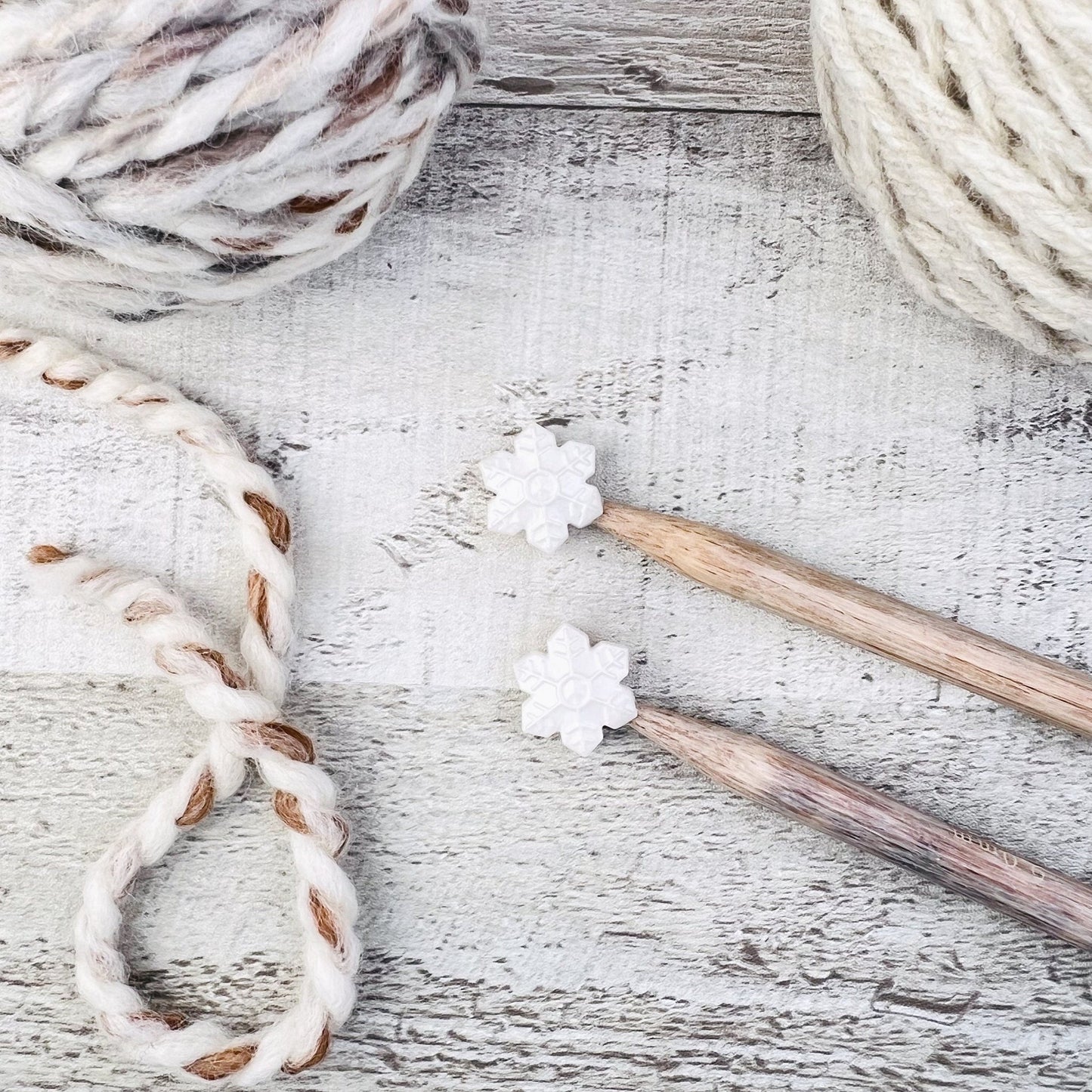Snowflake Stitch Stoppers Knitting Needle Point Protectors - The Desert Stream Stitch
