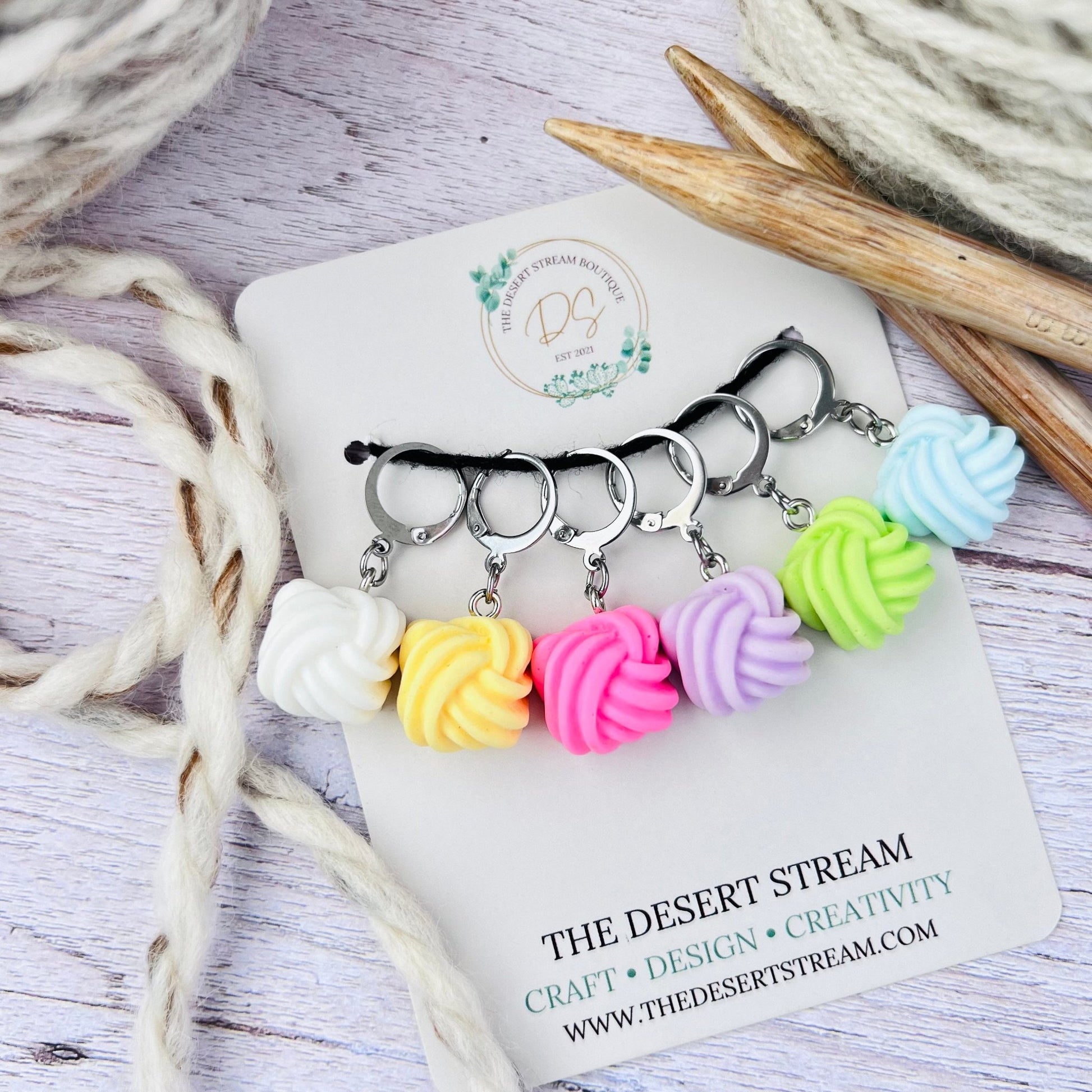 Yarn Ball Stitch Markers - The Desert Stream Stitch