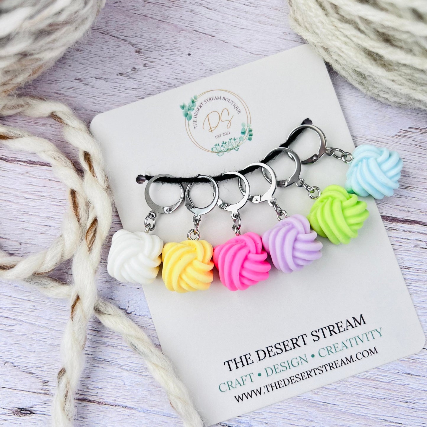 Yarn Ball Stitch Markers - The Desert Stream Stitch