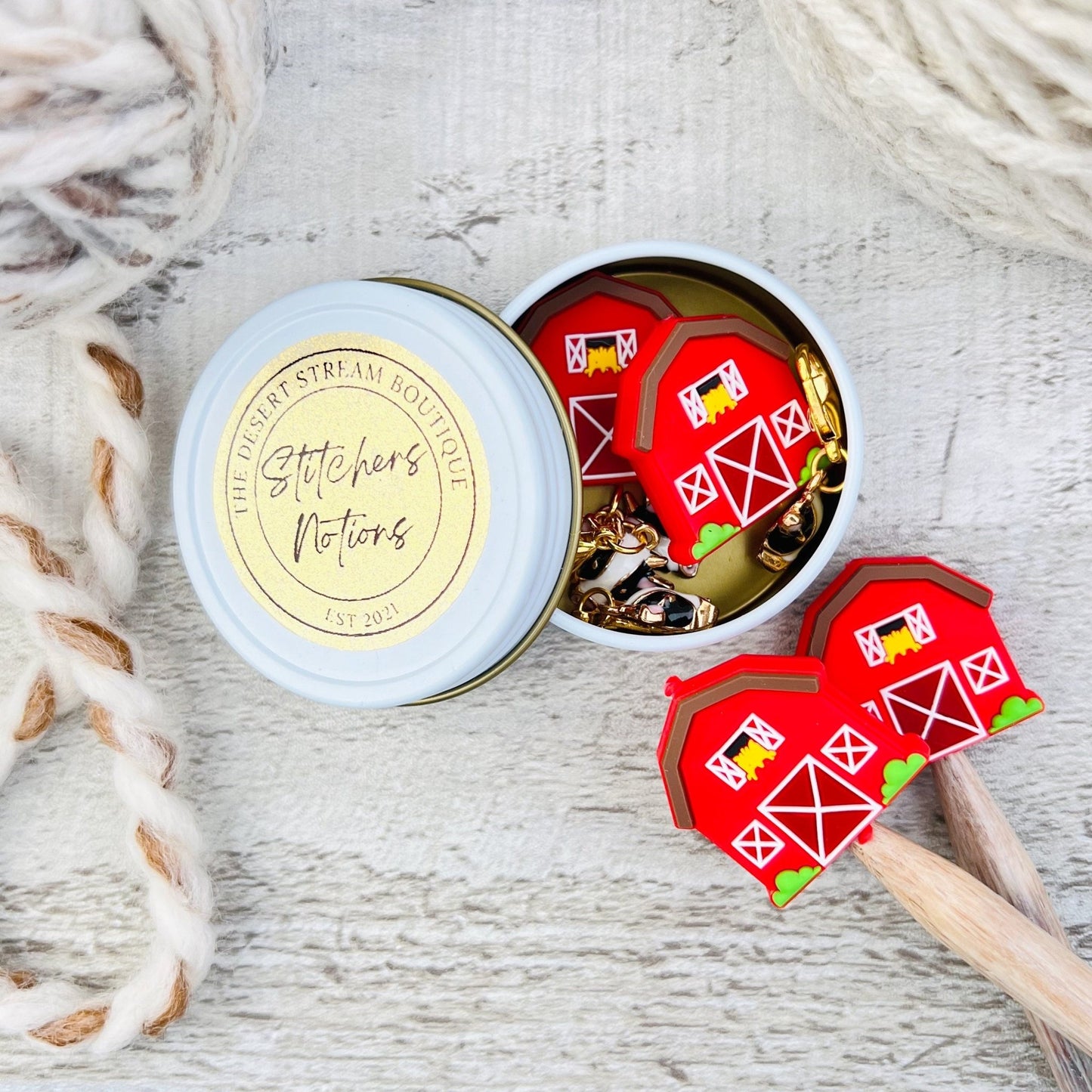 Barnyard Knitting Notions Tin Set - The Desert Stream Stitch