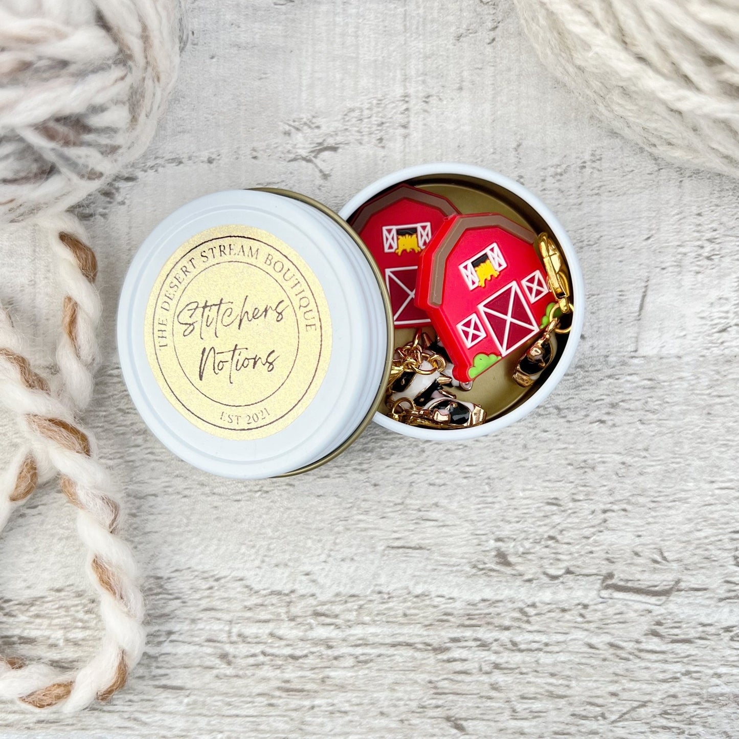 Barnyard Knitting Notions Tin Set - The Desert Stream Stitch