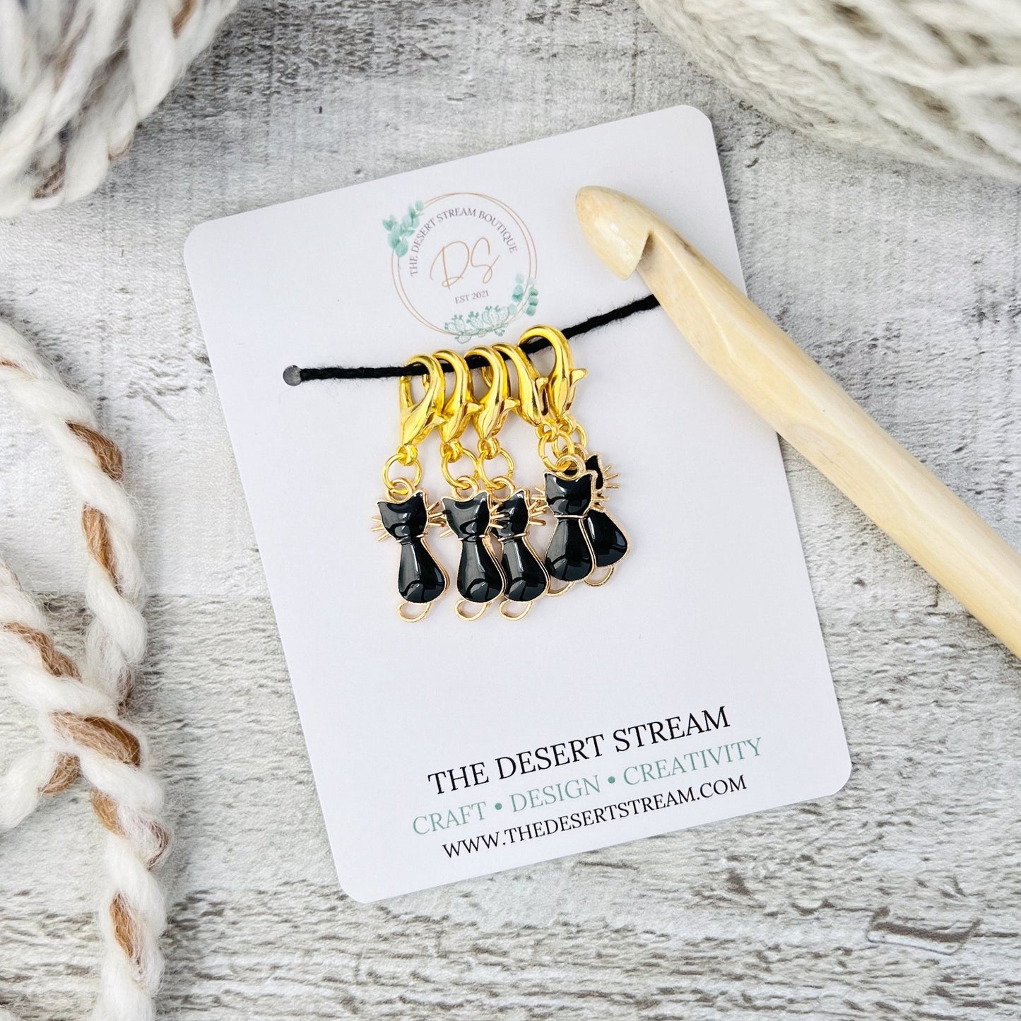 Black Cat Stitch Markers Set - Knitting and Crochet - The Desert Stream Stitch