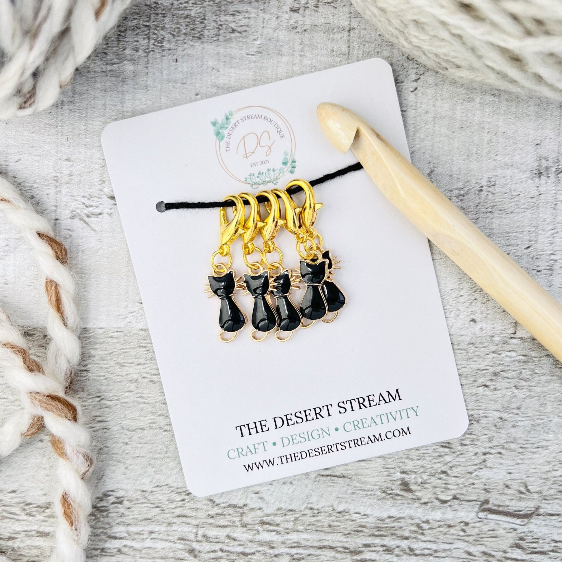 Black Cat Stitch Markers Set - Knitting and Crochet - The Desert Stream Stitch