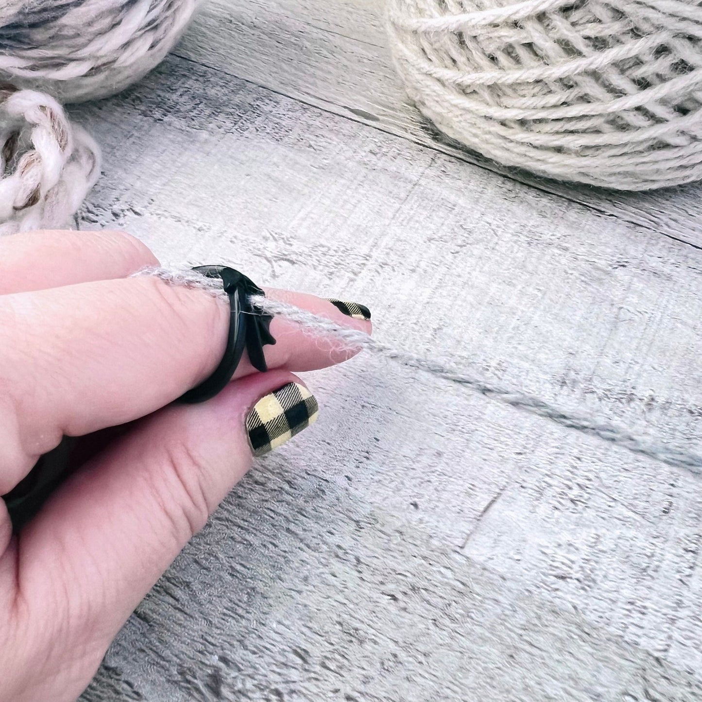 Black Dragon Adjustable Tension Ring - The Desert Stream Stitch