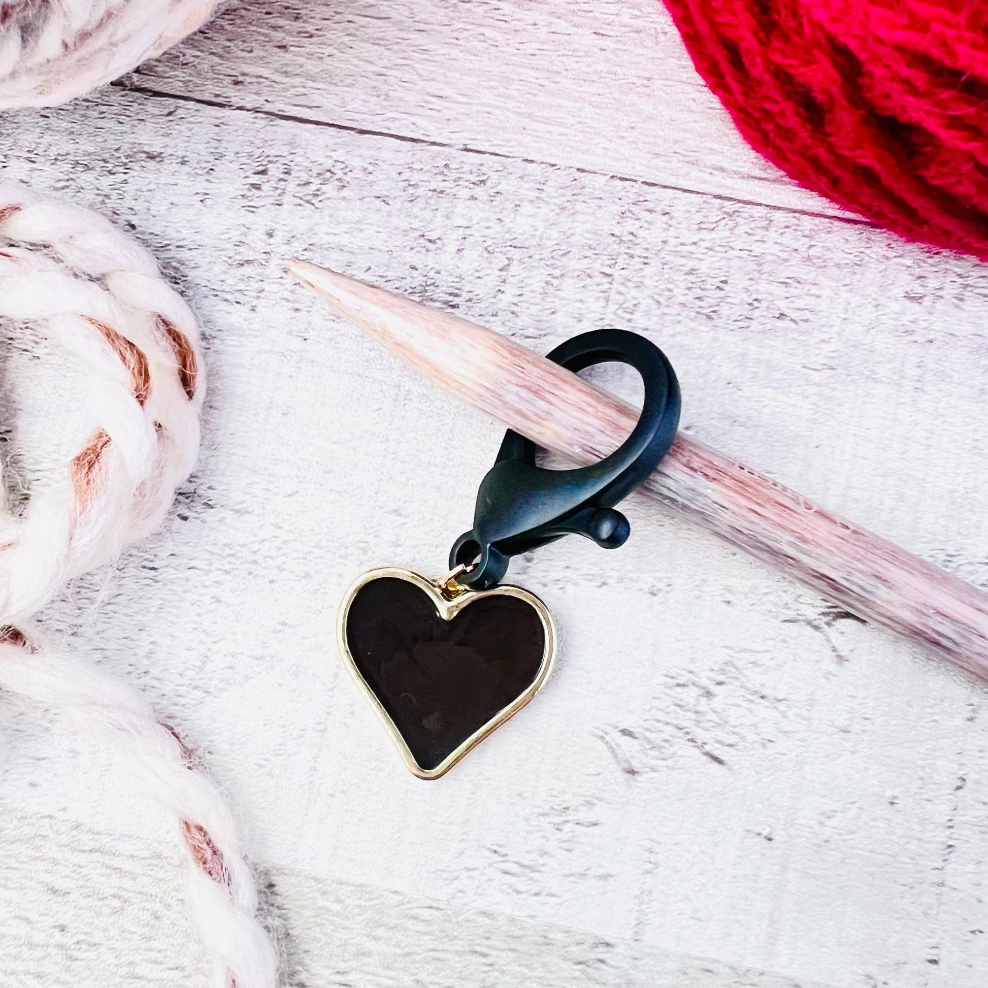 Black Heart Jumbo Stitch Marker - The Desert Stream Stitch