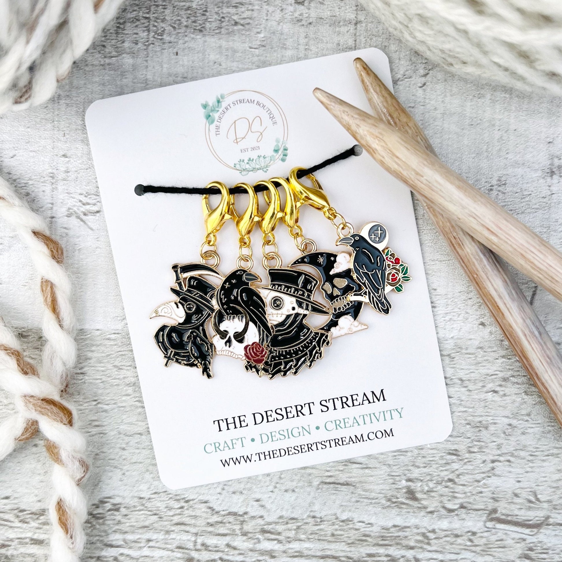 Black Raven Stitch Markers Set - Knitting and Crochet - The Desert Stream Stitch