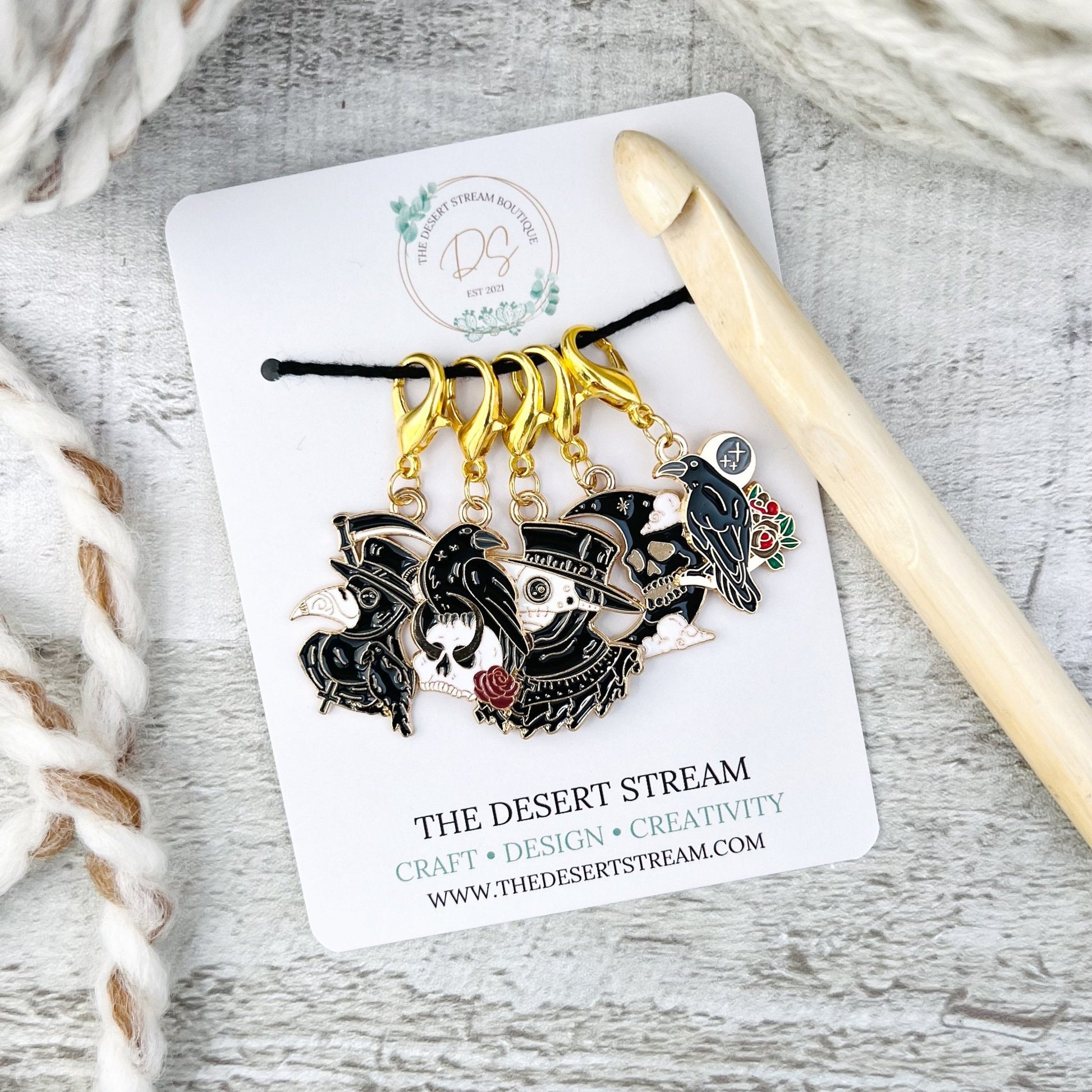 Black Raven Stitch Markers Set - Knitting and Crochet - The Desert Stream Stitch