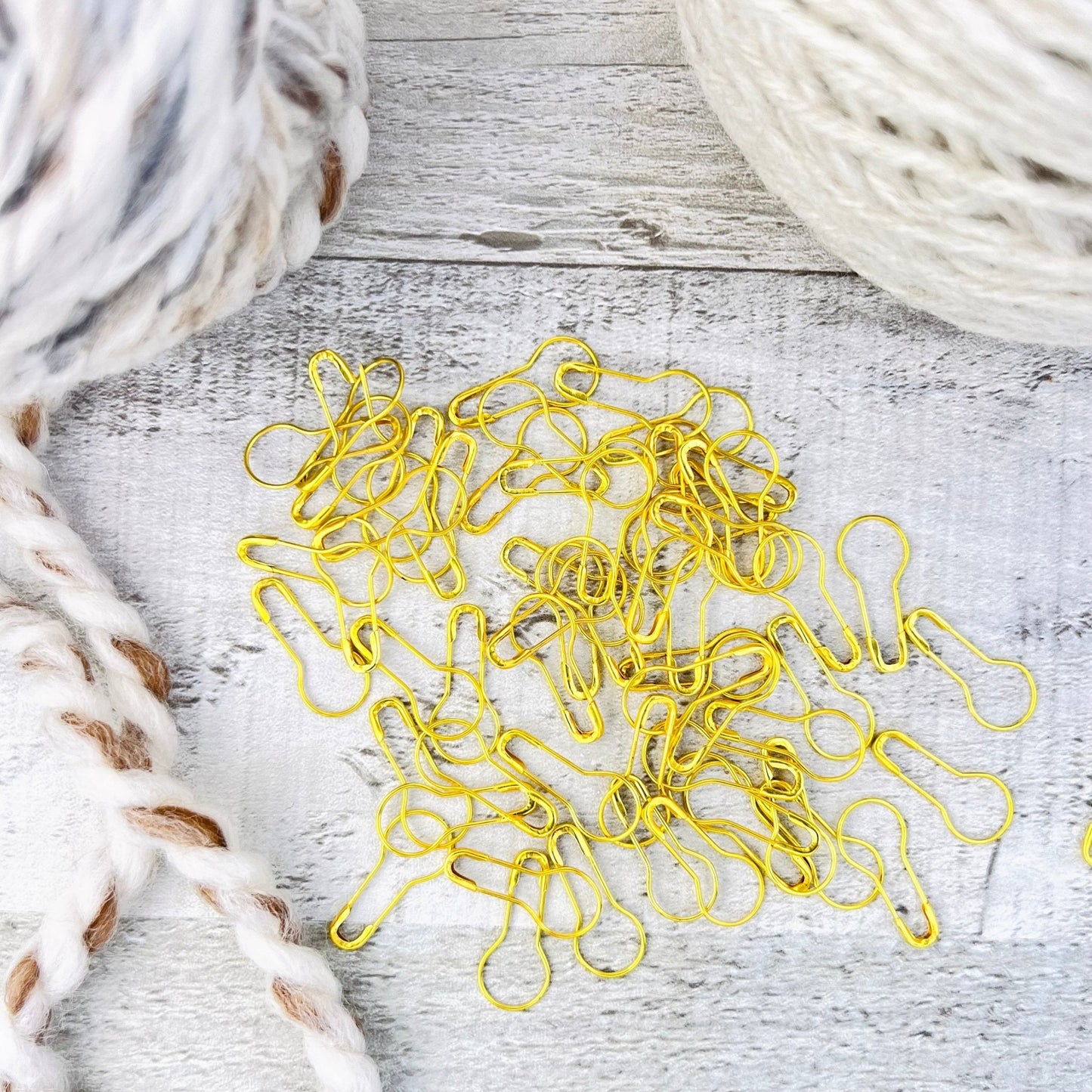 Bulb Stitch Markers Set - Knitting and Crochet - The Desert Stream Stitch