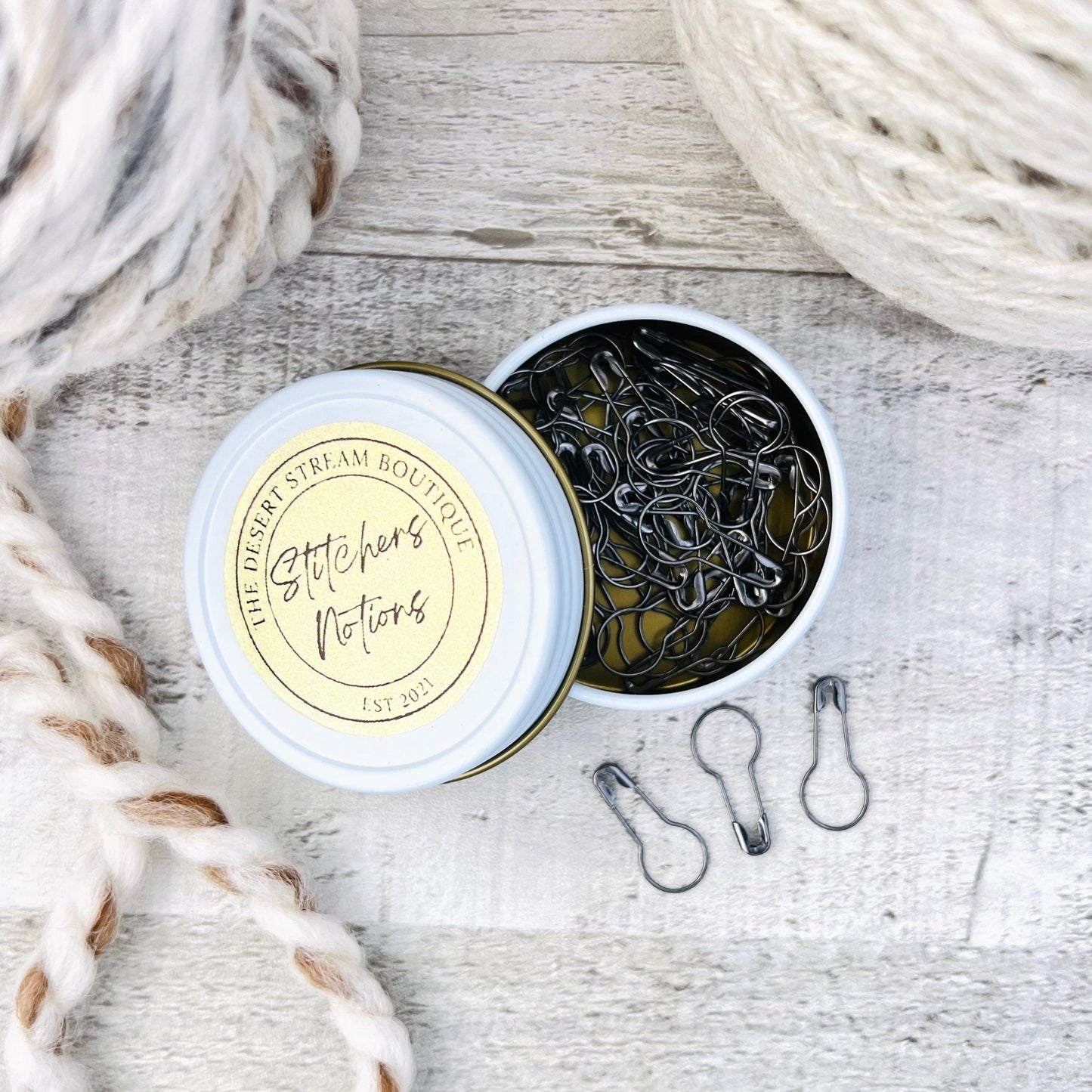 Bulb Stitch Markers Set - Knitting and Crochet - The Desert Stream Stitch