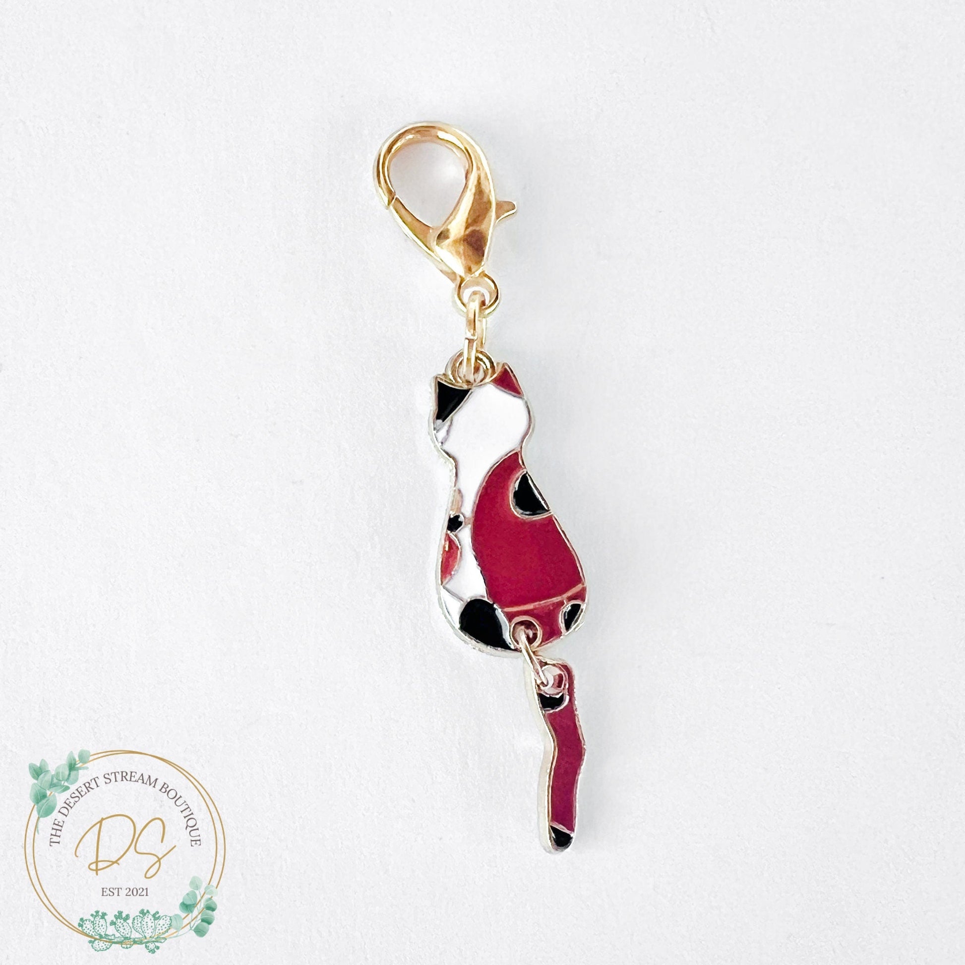 Calico Cat Stitch Marker - Knitting and Crochet - The Desert Stream Stitch