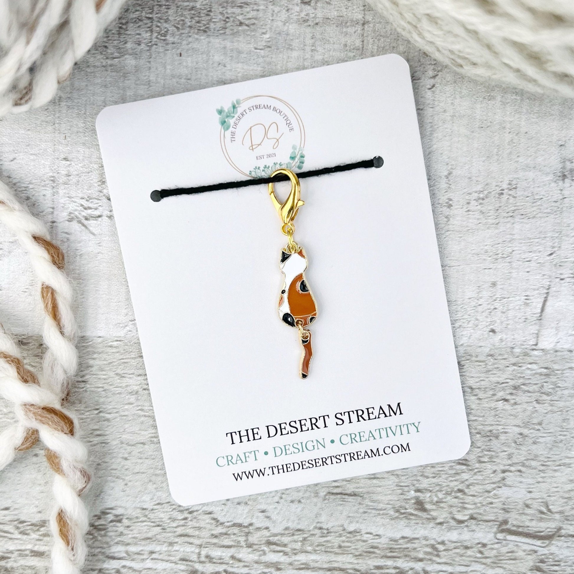 Calico Cat Stitch Marker - Knitting and Crochet - The Desert Stream Stitch