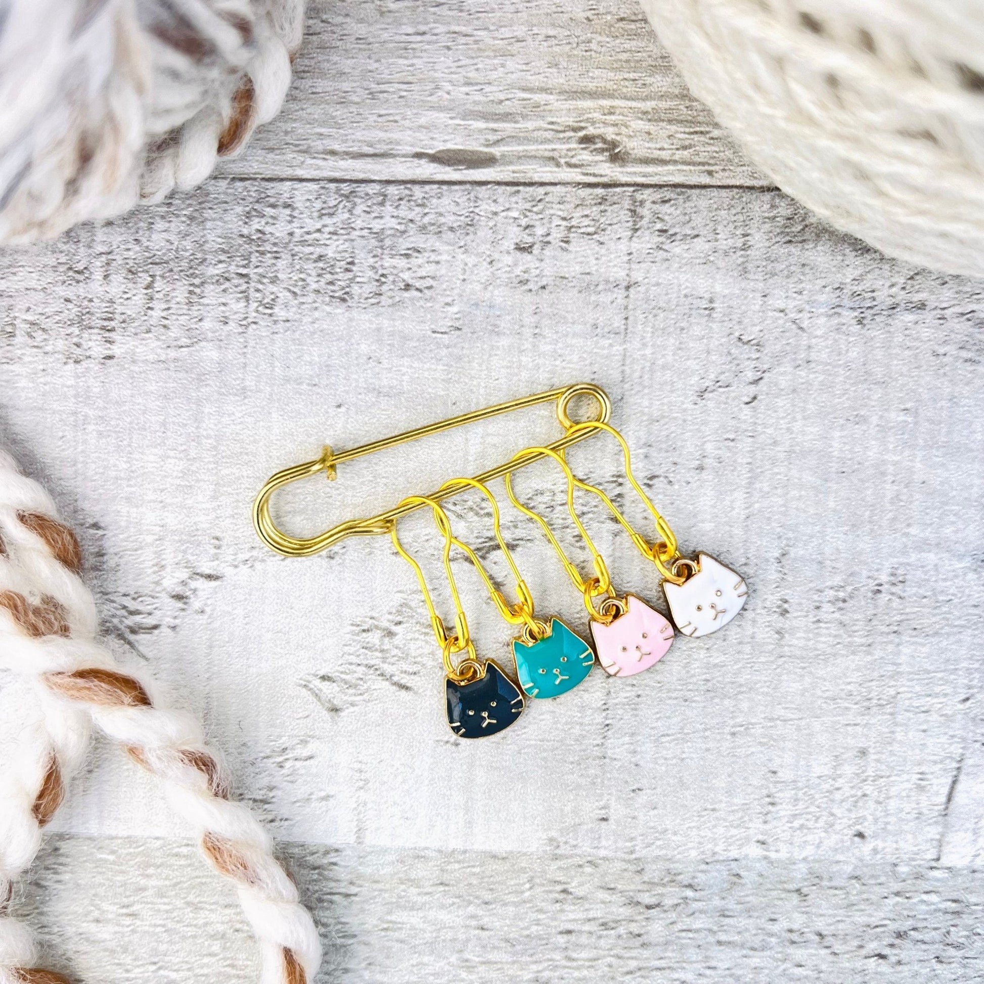 Cat Faces Stitch Markers Set - Knitting and Crochet - The Desert Stream Stitch