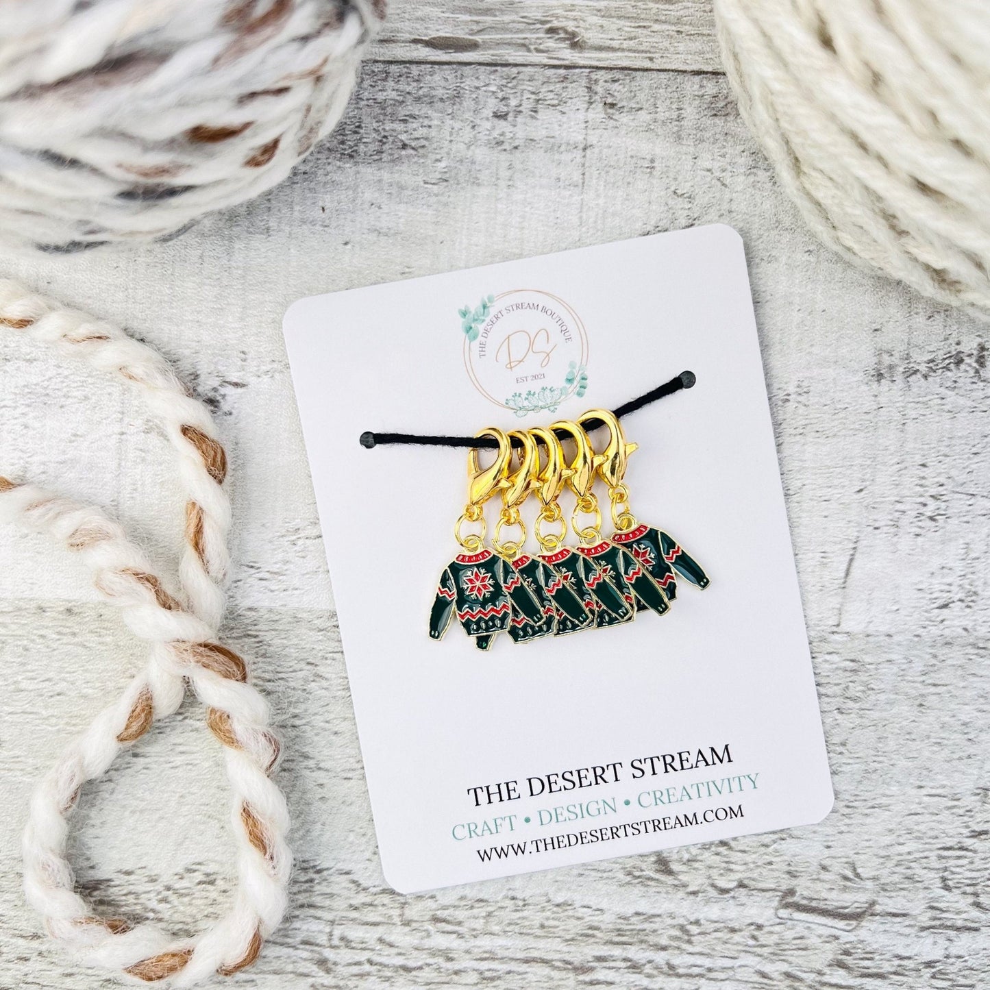 Christmas Sweater Stitch Markers Set - Knitting and Crochet - The Desert Stream Stitch