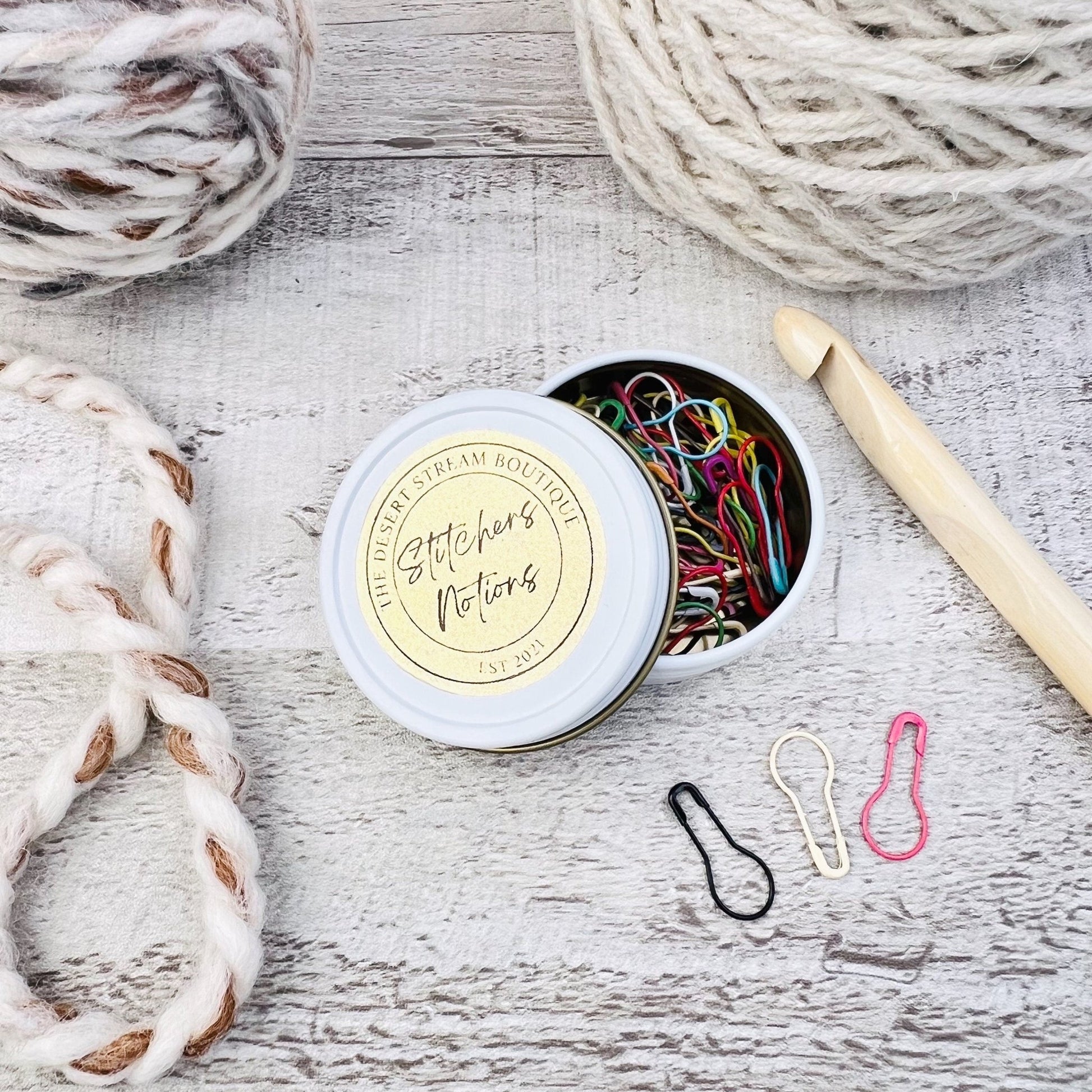 Colored Bulb Stitch Markers Set - Knitting and Crochet - The Desert Stream Stitch