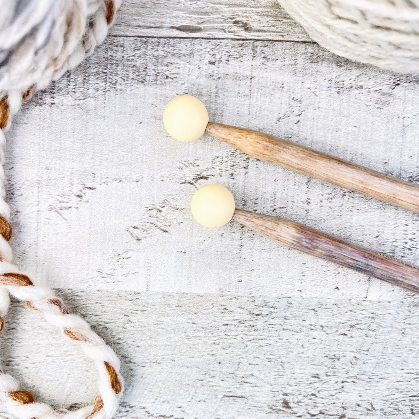 Cream Stitch Stoppers Knitting Needle Point Protectors - The Desert Stream Stitch