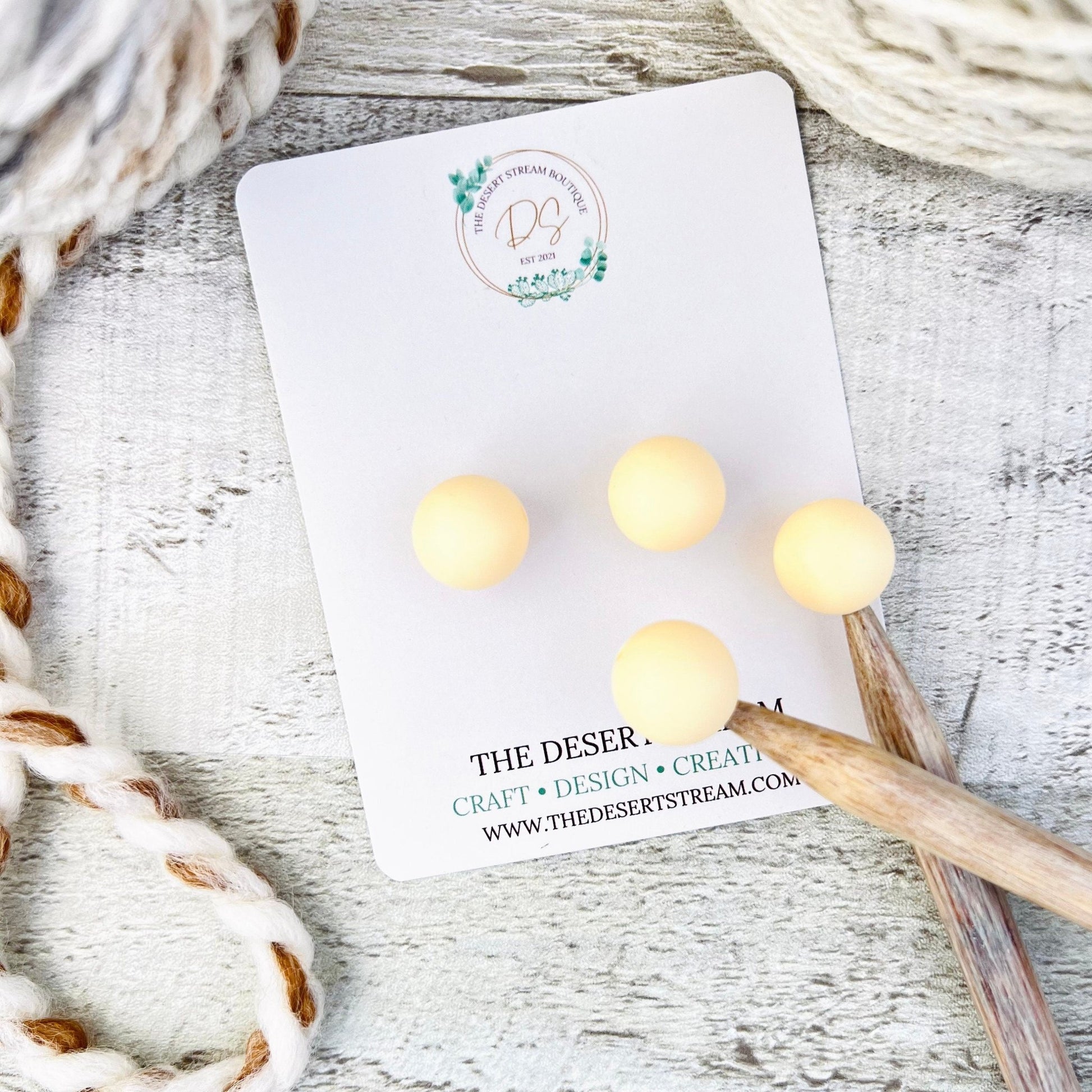 Cream Stitch Stoppers Knitting Needle Point Protectors - The Desert Stream Stitch