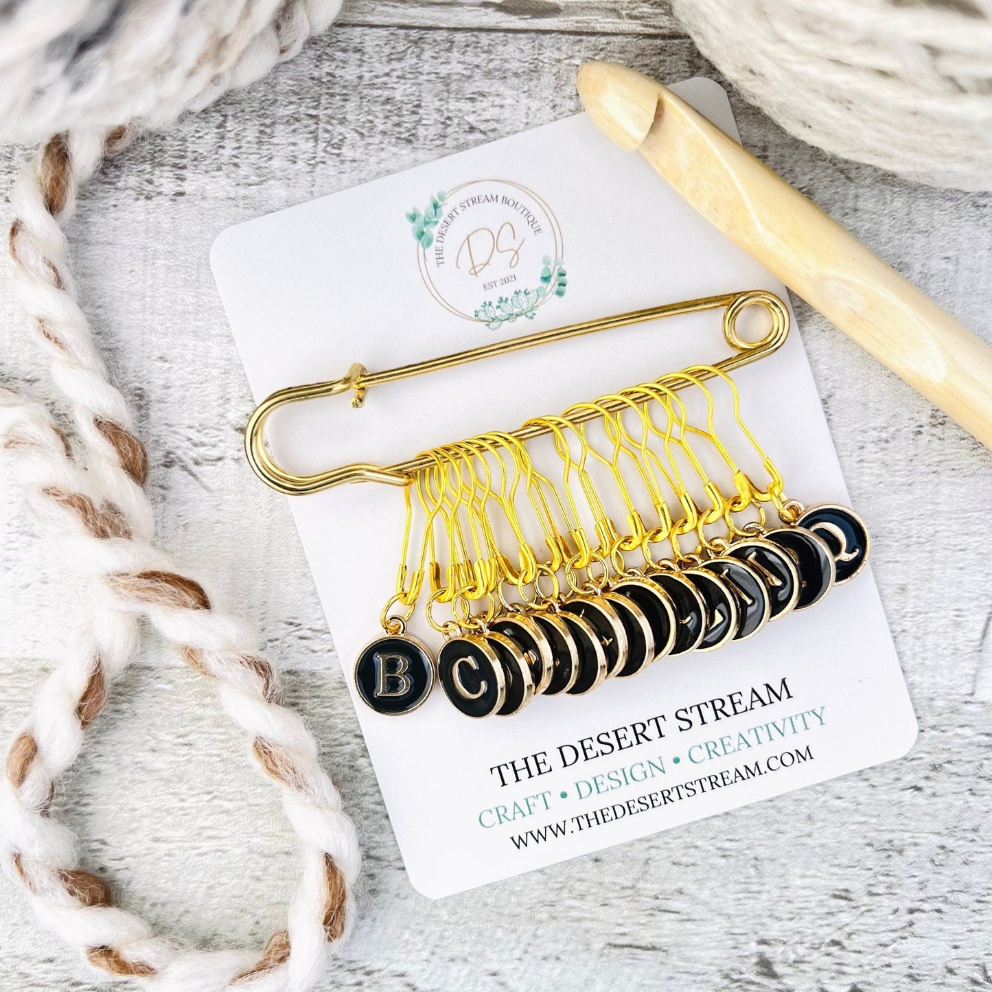 Crochet Hook Size Reminders - The Desert Stream Stitch