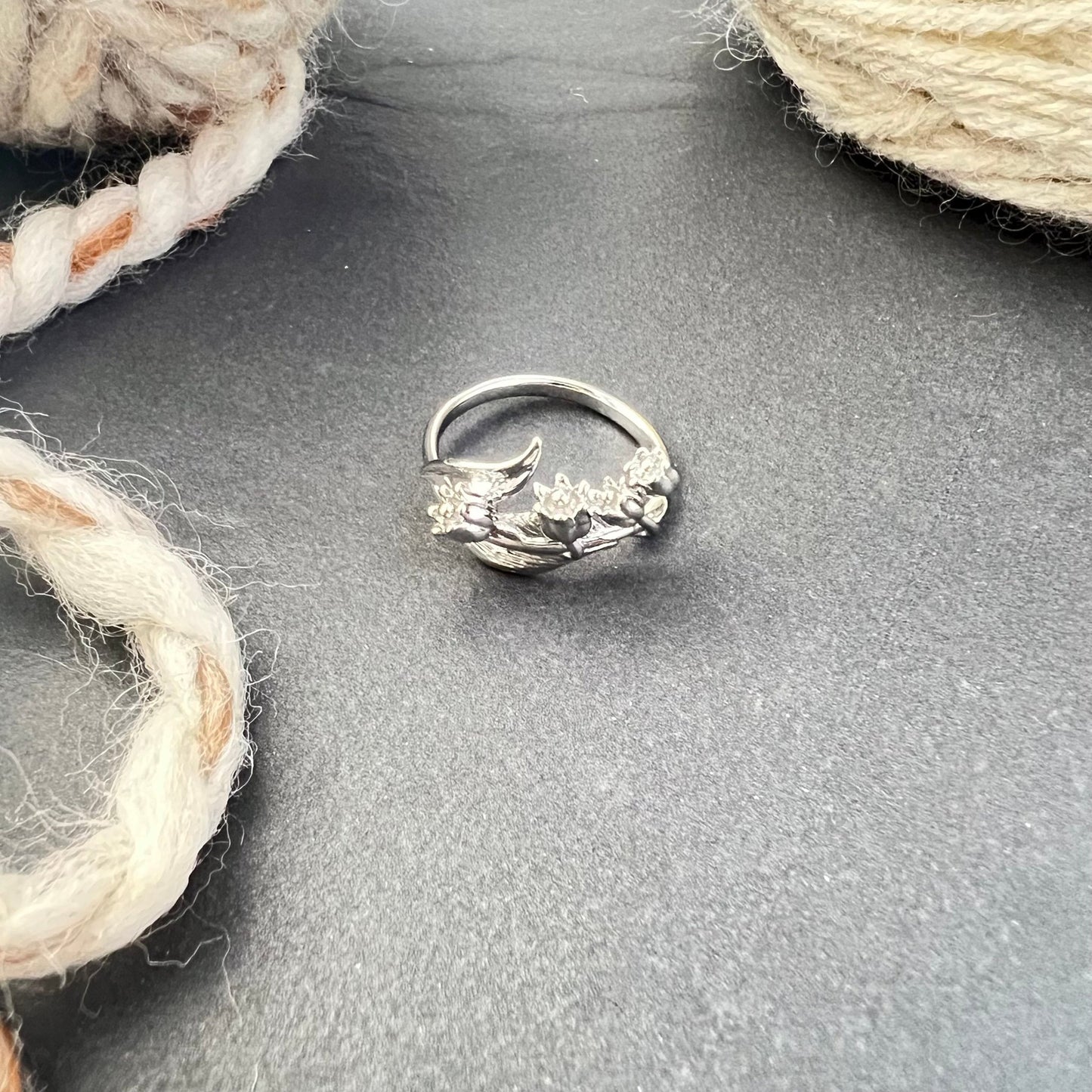 Flower Adjustable Tension Ring - The Desert Stream Stitch