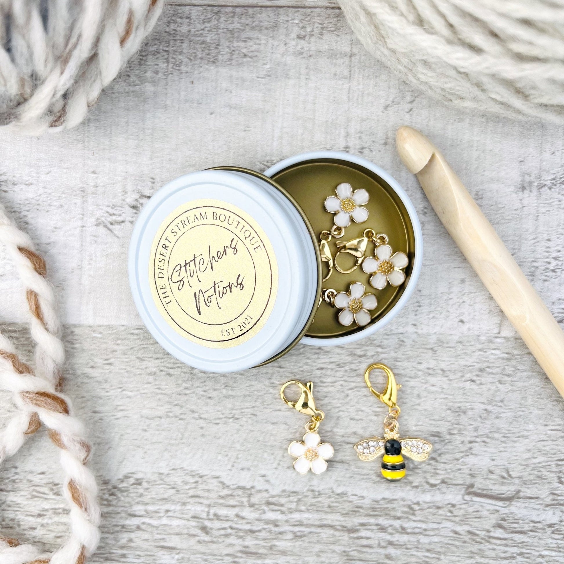 Flower Bee Stitch Markers Set - Knitting and Crochet - The Desert Stream Stitch