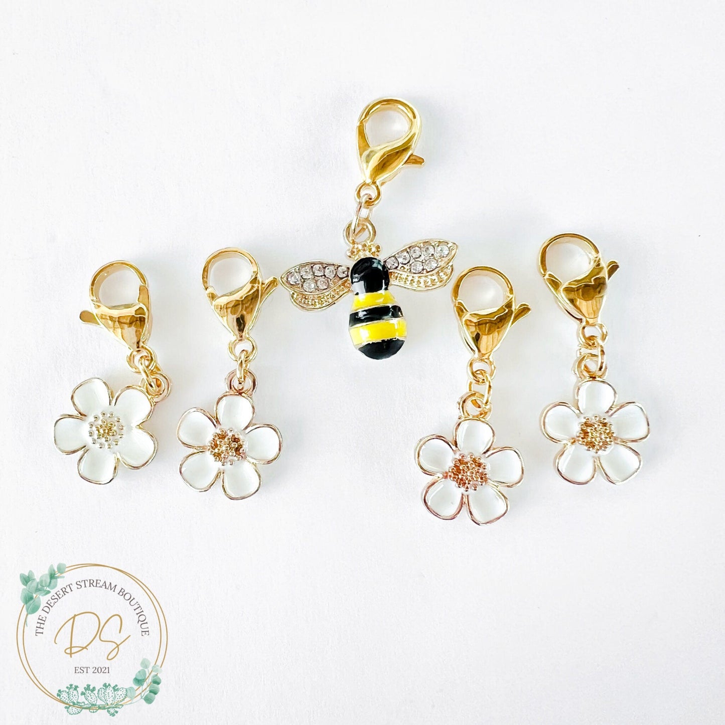 Flower Bee Stitch Markers Set - Knitting and Crochet - The Desert Stream Stitch