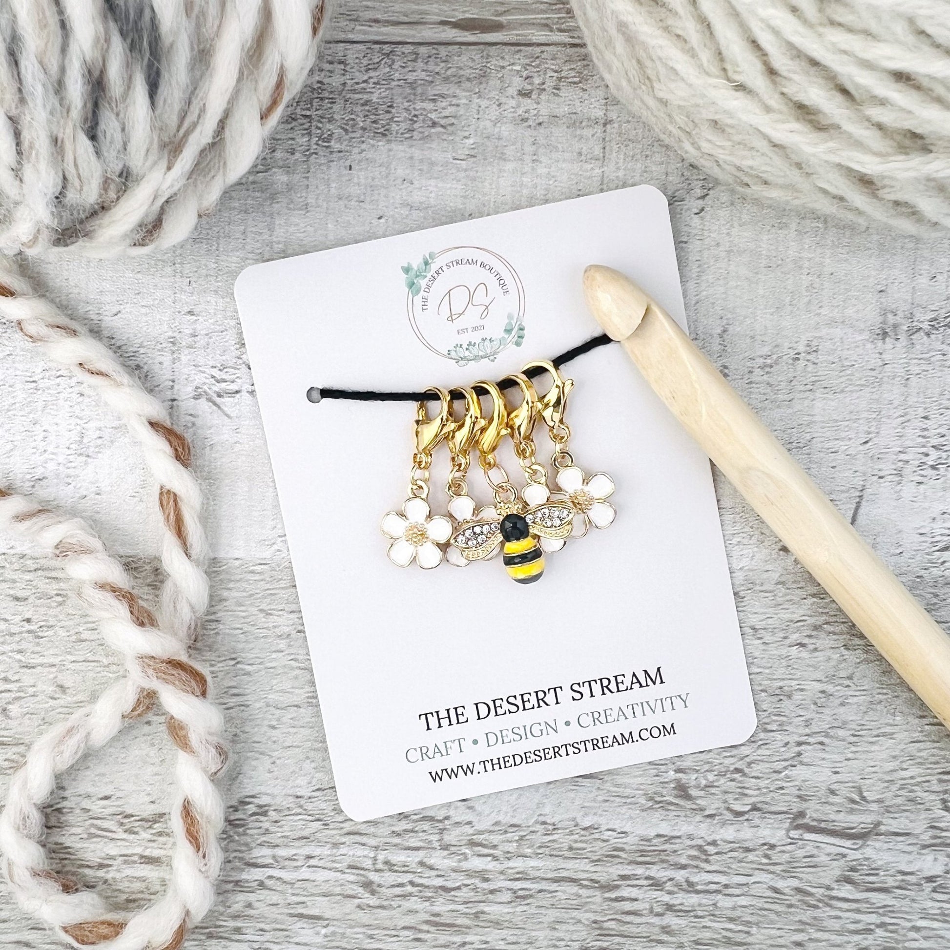 Flower Bee Stitch Markers Set - Knitting and Crochet - The Desert Stream Stitch