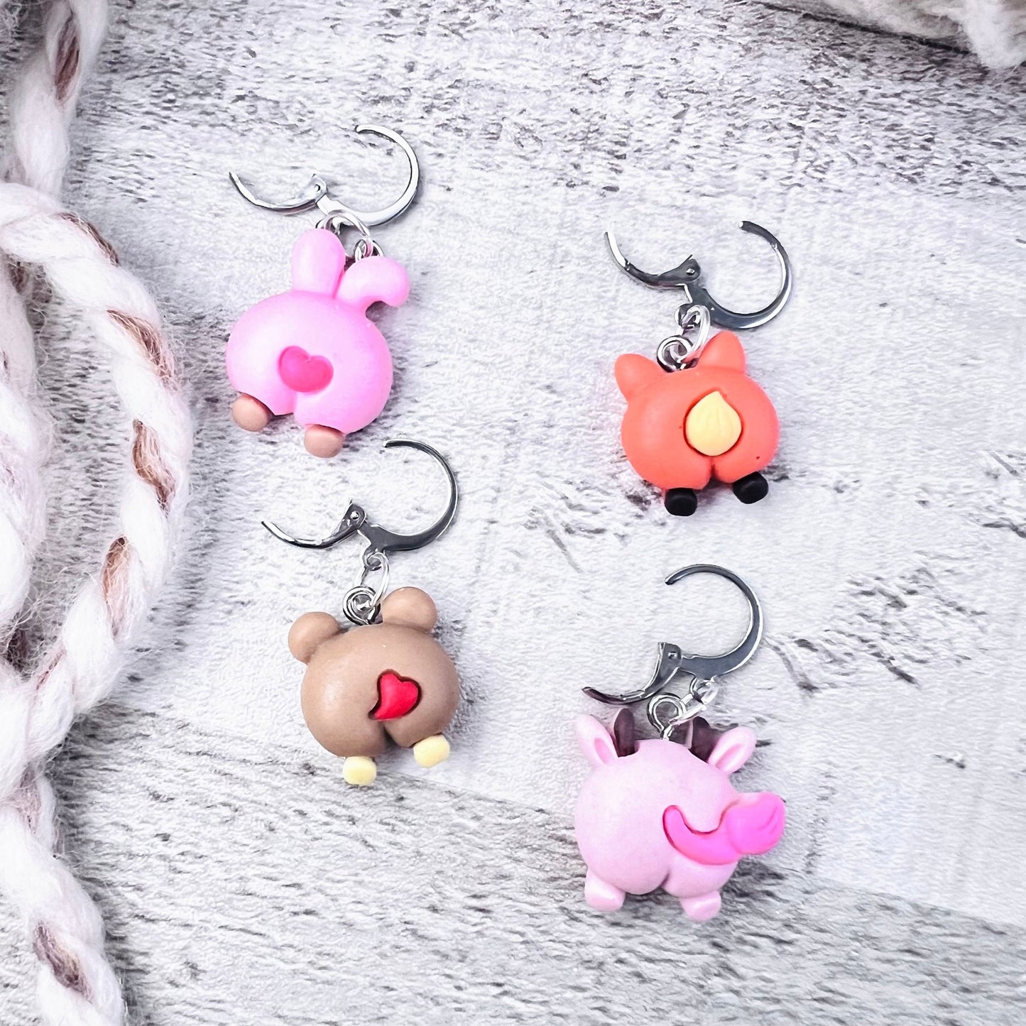 Furry Fannies Stitch Markers - The Desert Stream Stitch