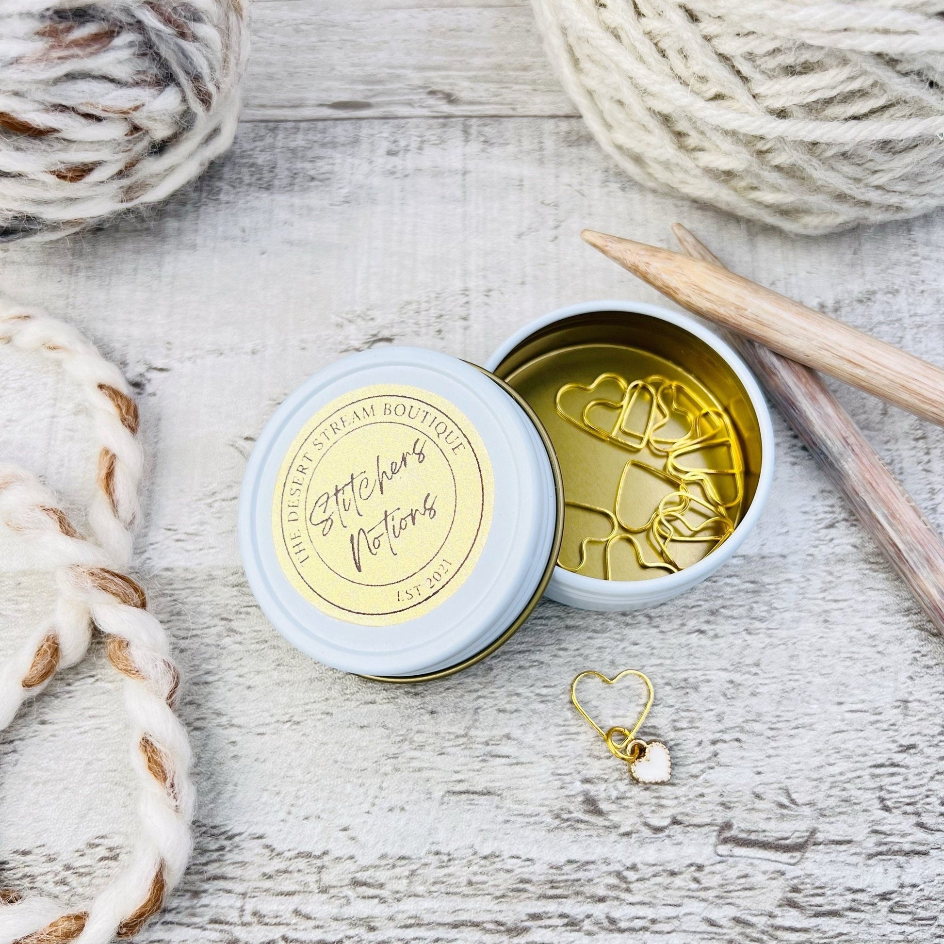 Gold Heart Stitch Markers 13 - Piece Tin Set - Knitting - The Desert Stream Stitch