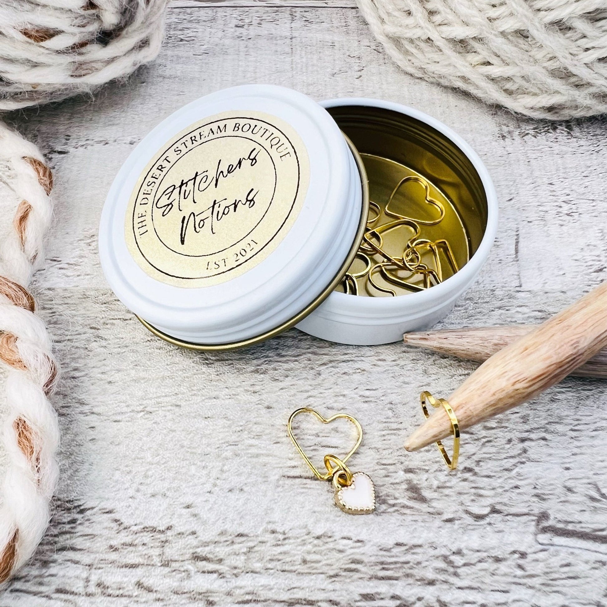 Gold Heart Stitch Markers 13 - Piece Tin Set - Knitting - The Desert Stream Stitch