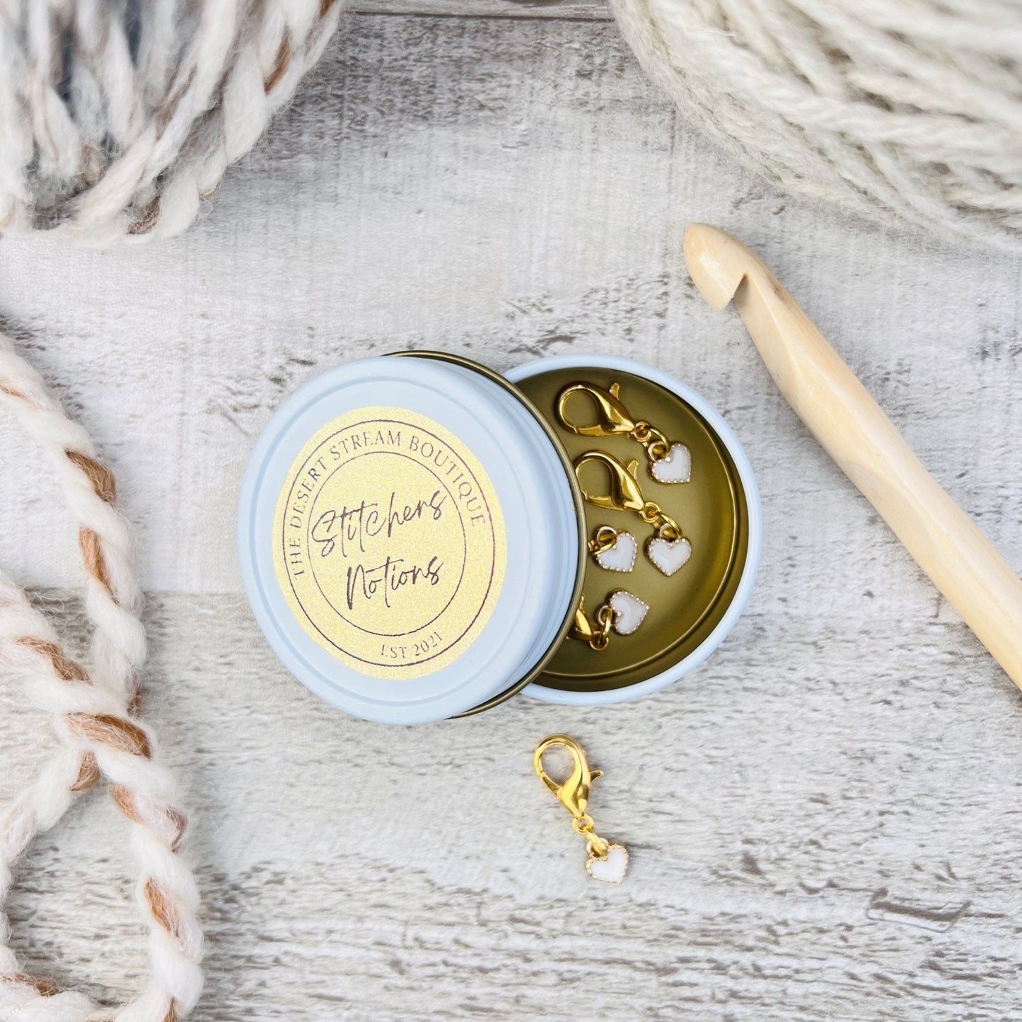 Heart Stitch Markers Set - Knitting and Crochet - The Desert Stream Stitch