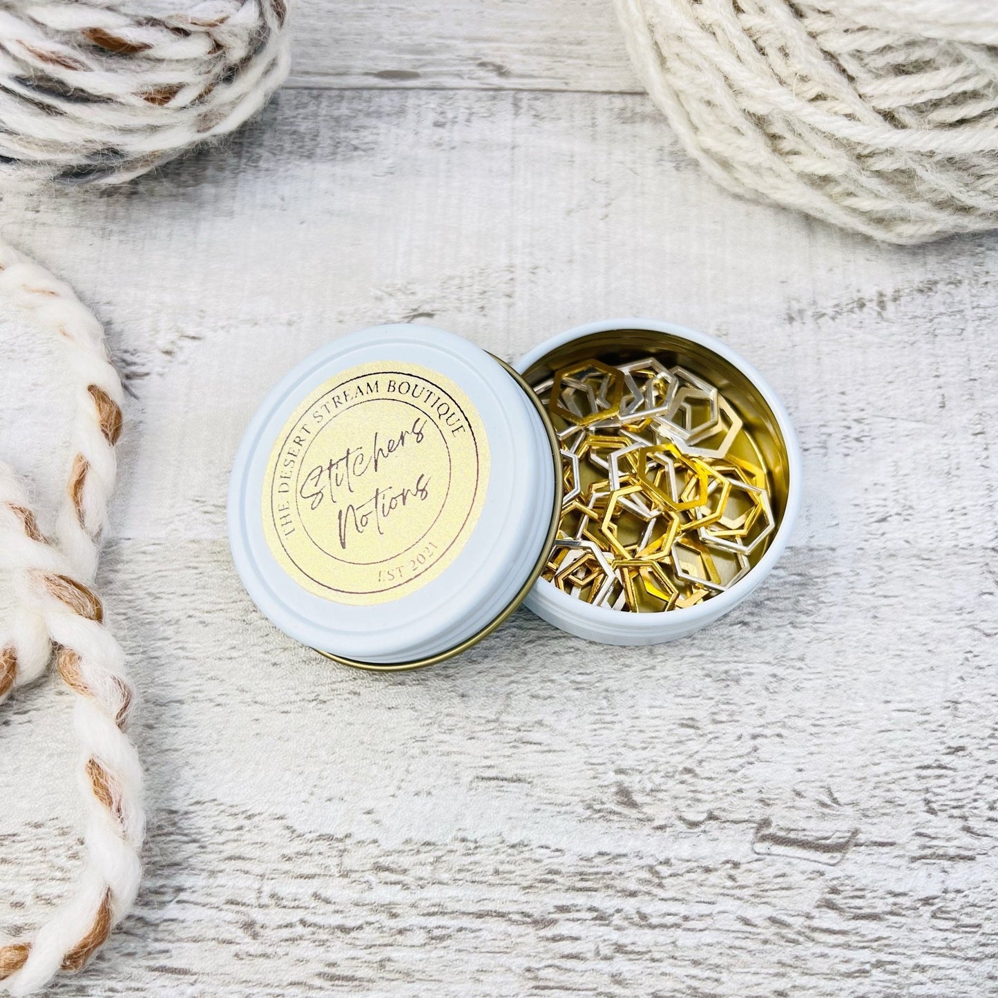 Hexagon 40 - Piece Stitch Marker Tin Set - Knitting - The Desert Stream Stitch