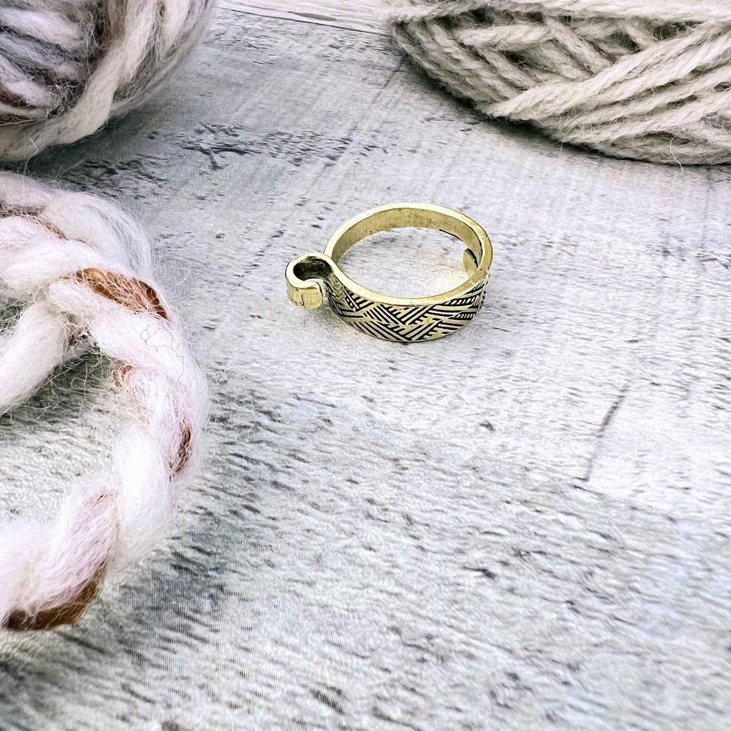 Hook Adjustable Tension Ring - The Desert Stream Stitch