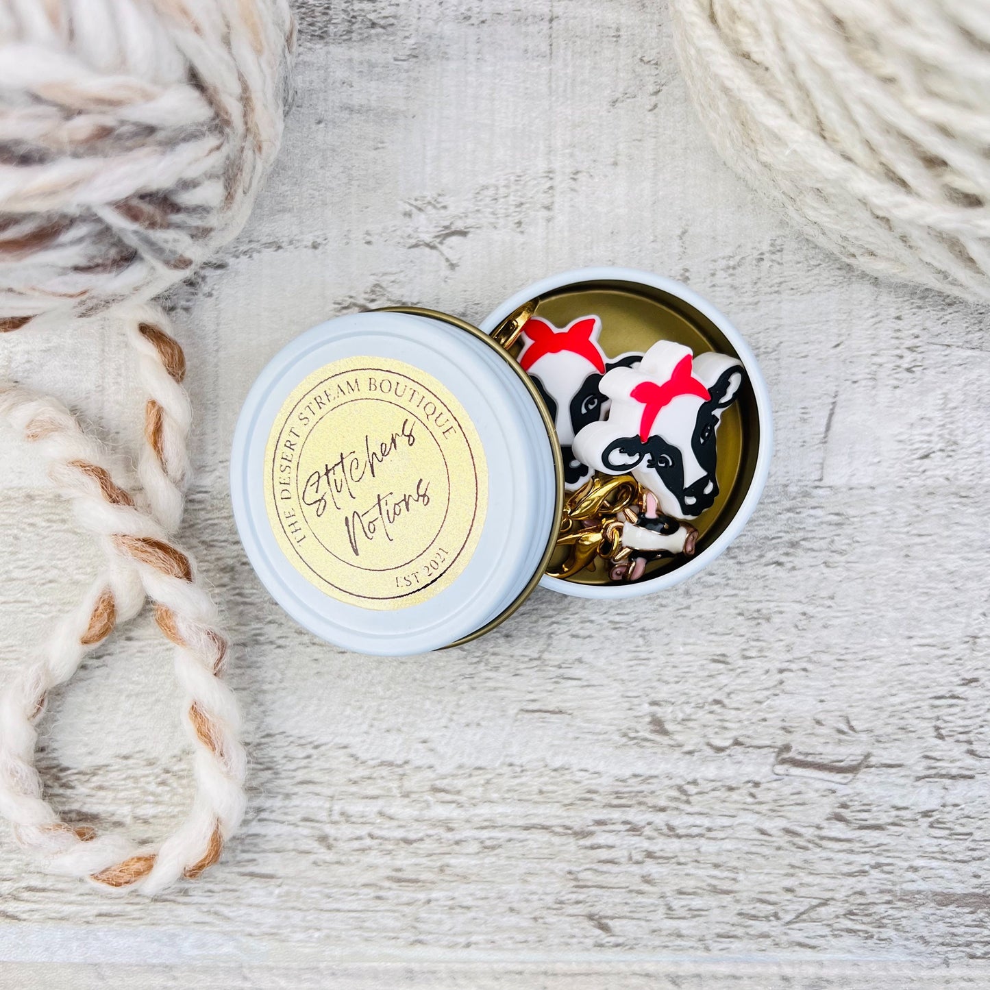Cow Knitting Notions Tin Set