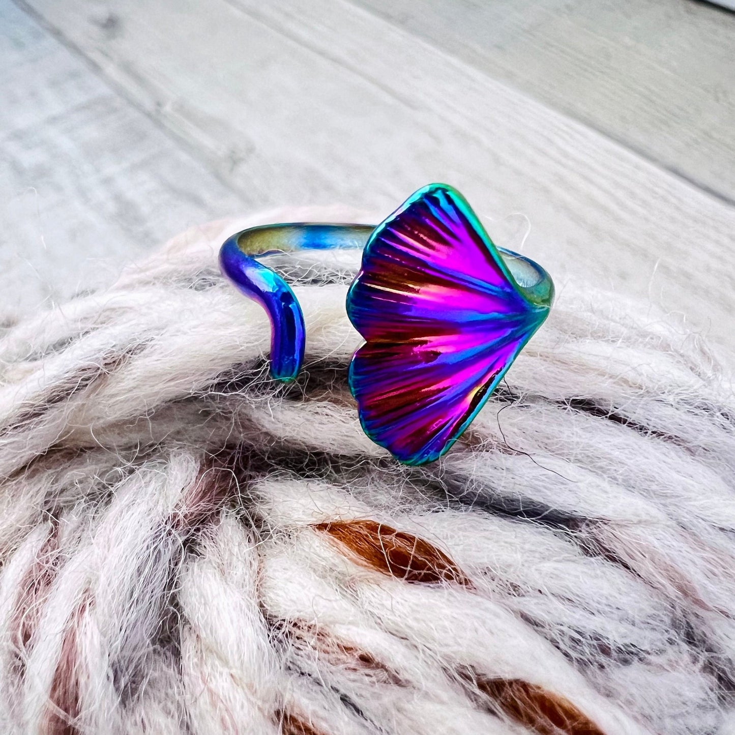 Mermaid Tail Adjustable Tension Ring - The Desert Stream Stitch
