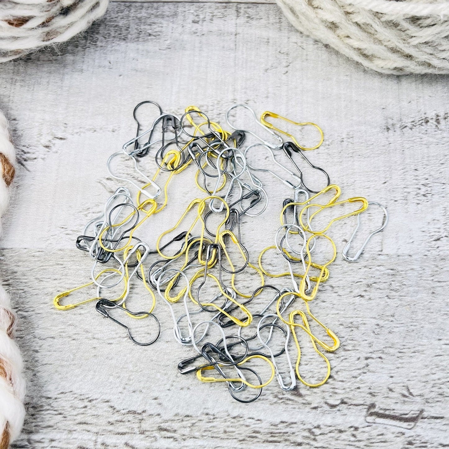 Mixed Bulb Stitch Markers Set - Knitting and Crochet - The Desert Stream Stitch