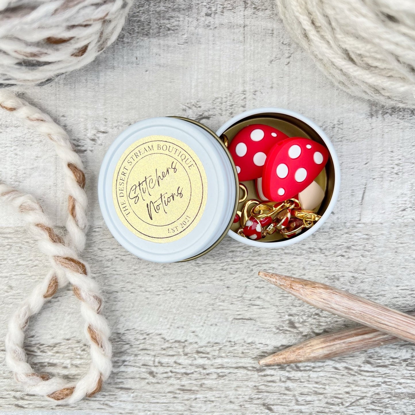 Mushroom Knitting Notions Tin Set - The Desert Stream Stitch