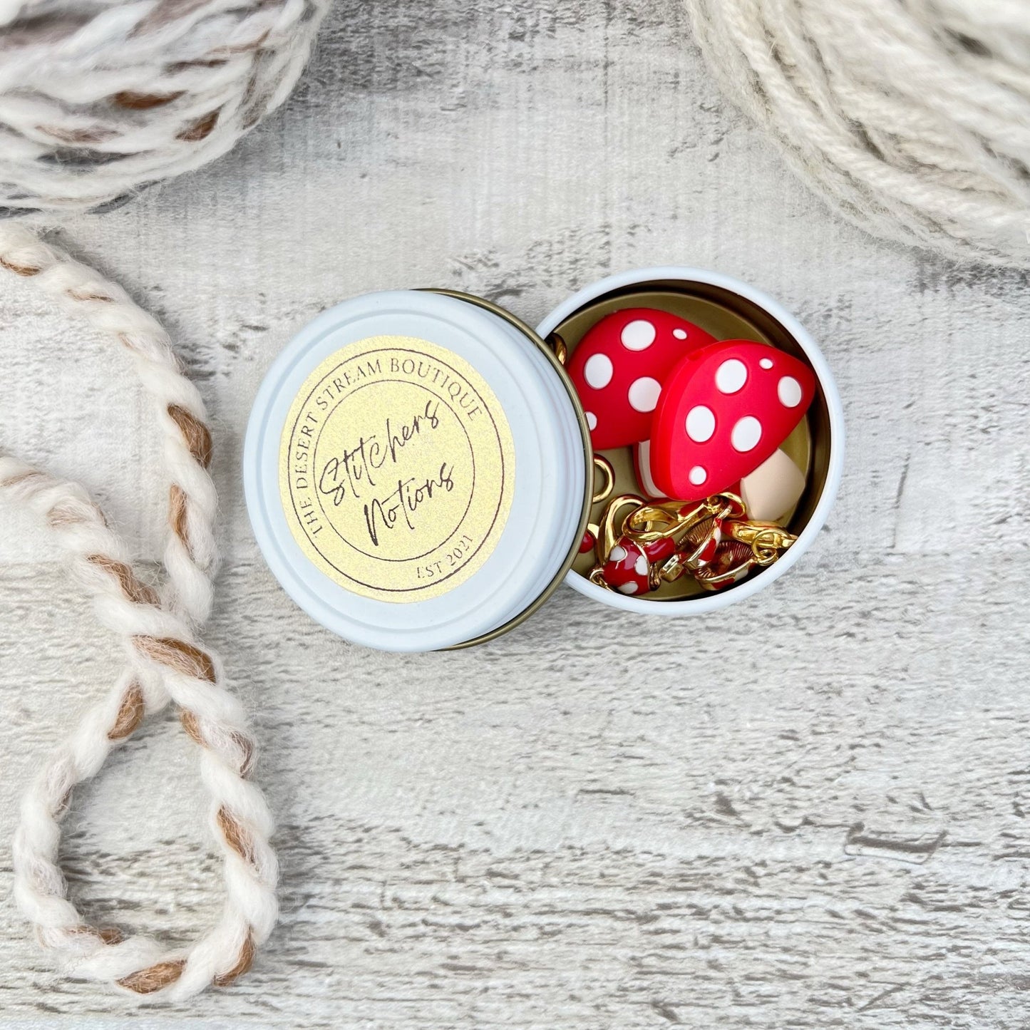 Mushroom Knitting Notions Tin Set - The Desert Stream Stitch