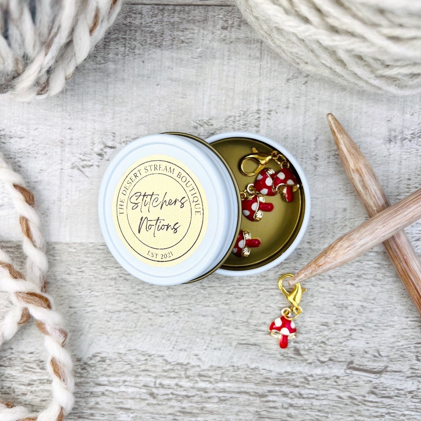 Mushroom Stitch Markers Set - Knitting and Crochet - The Desert Stream Stitch