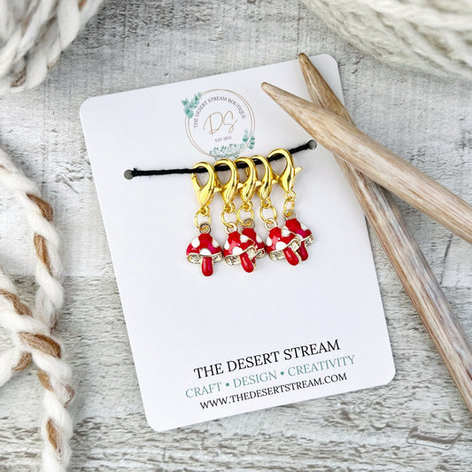 Mushroom Stitch Markers Set - Knitting and Crochet - The Desert Stream Stitch