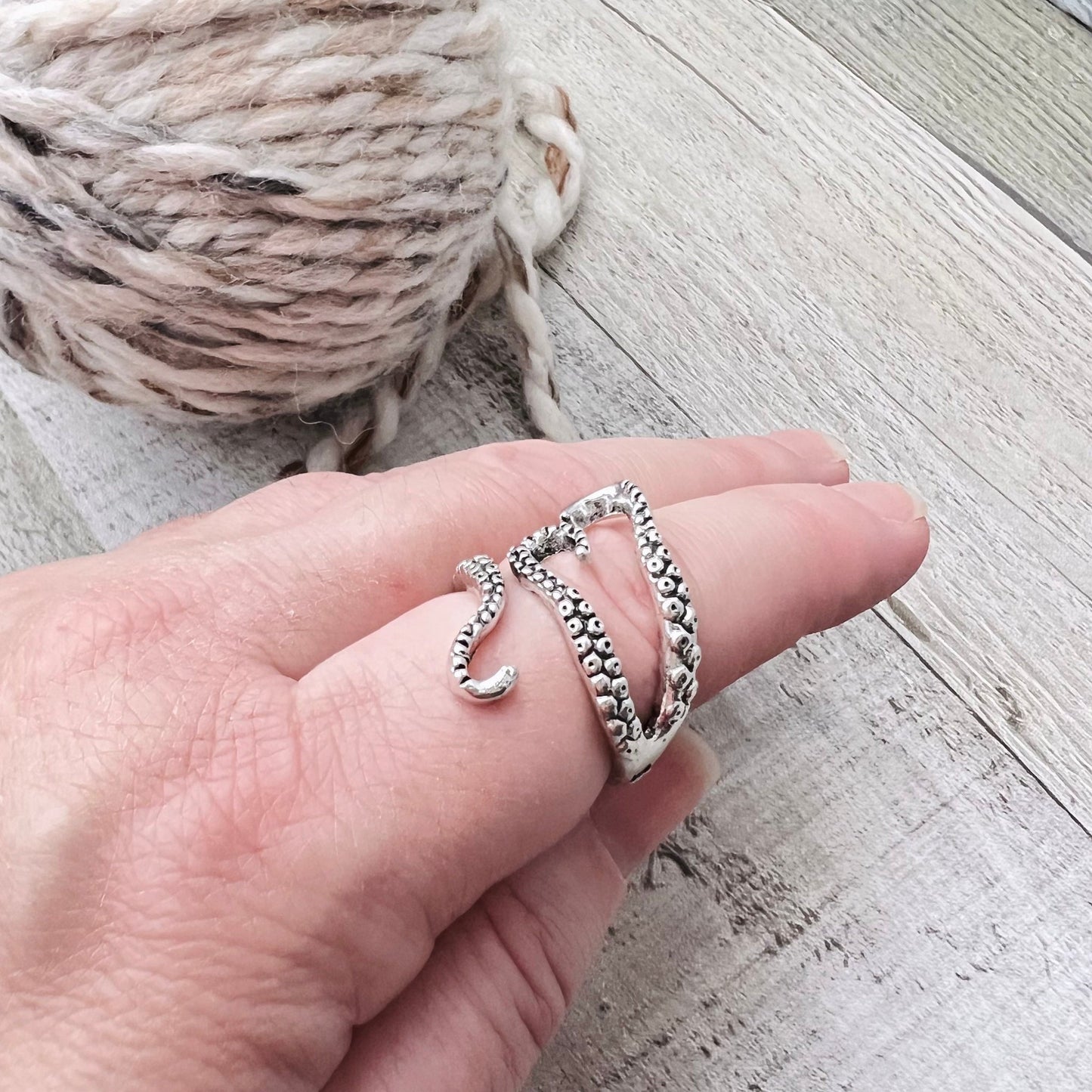 Octopus Adjustable Tension Ring - The Desert Stream Stitch