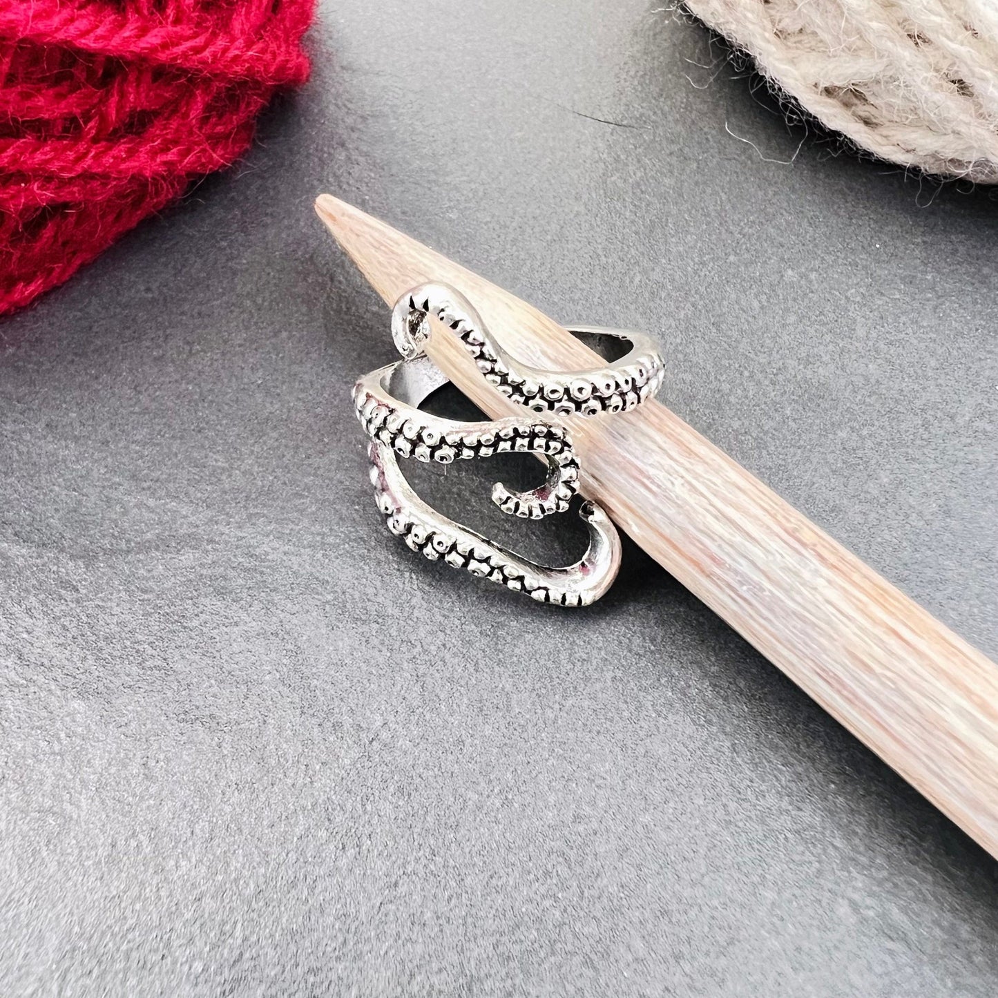 Octopus Adjustable Tension Ring - The Desert Stream Stitch