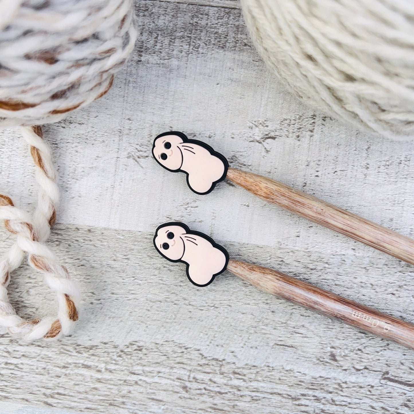 Penis & Peach Knitting Notions Tin Set - The Desert Stream Stitch
