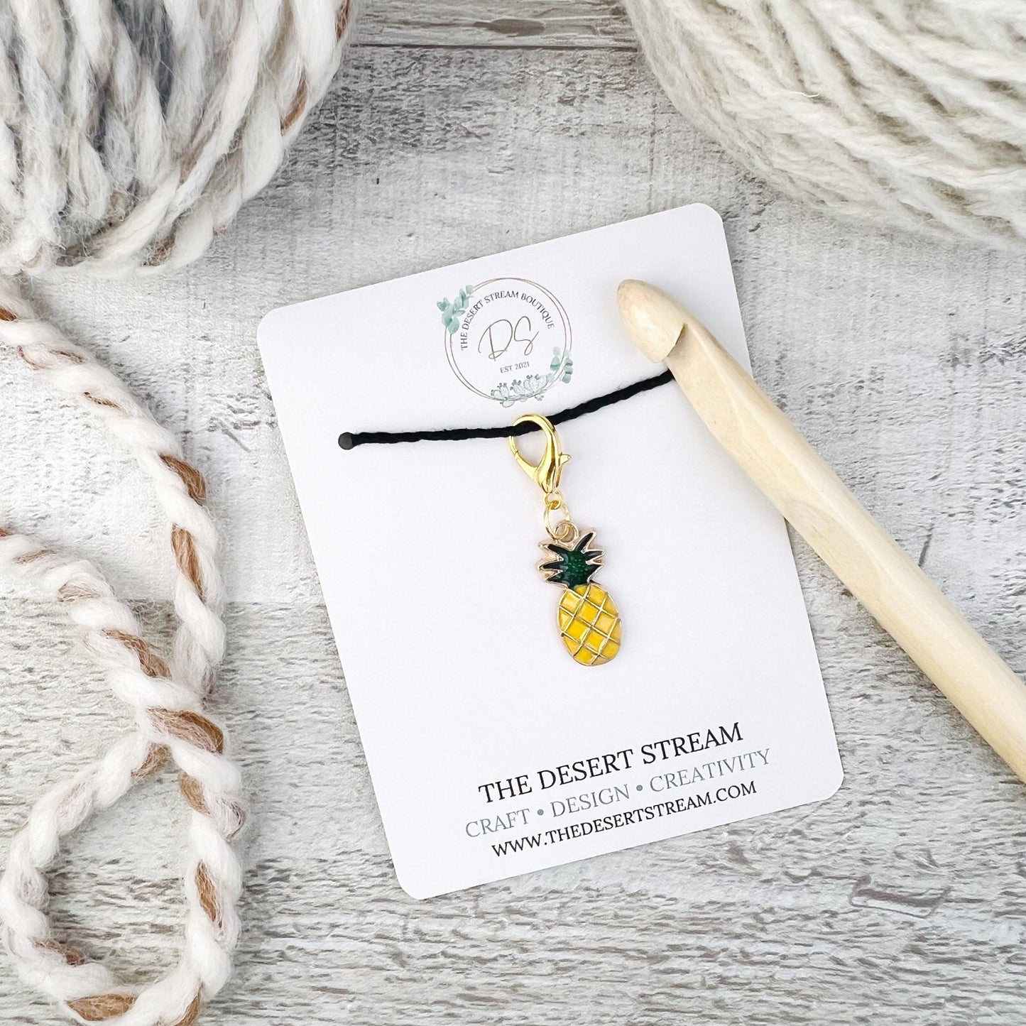 Pineapple Stitch Marker - Knitting and Crochet - The Desert Stream Stitch