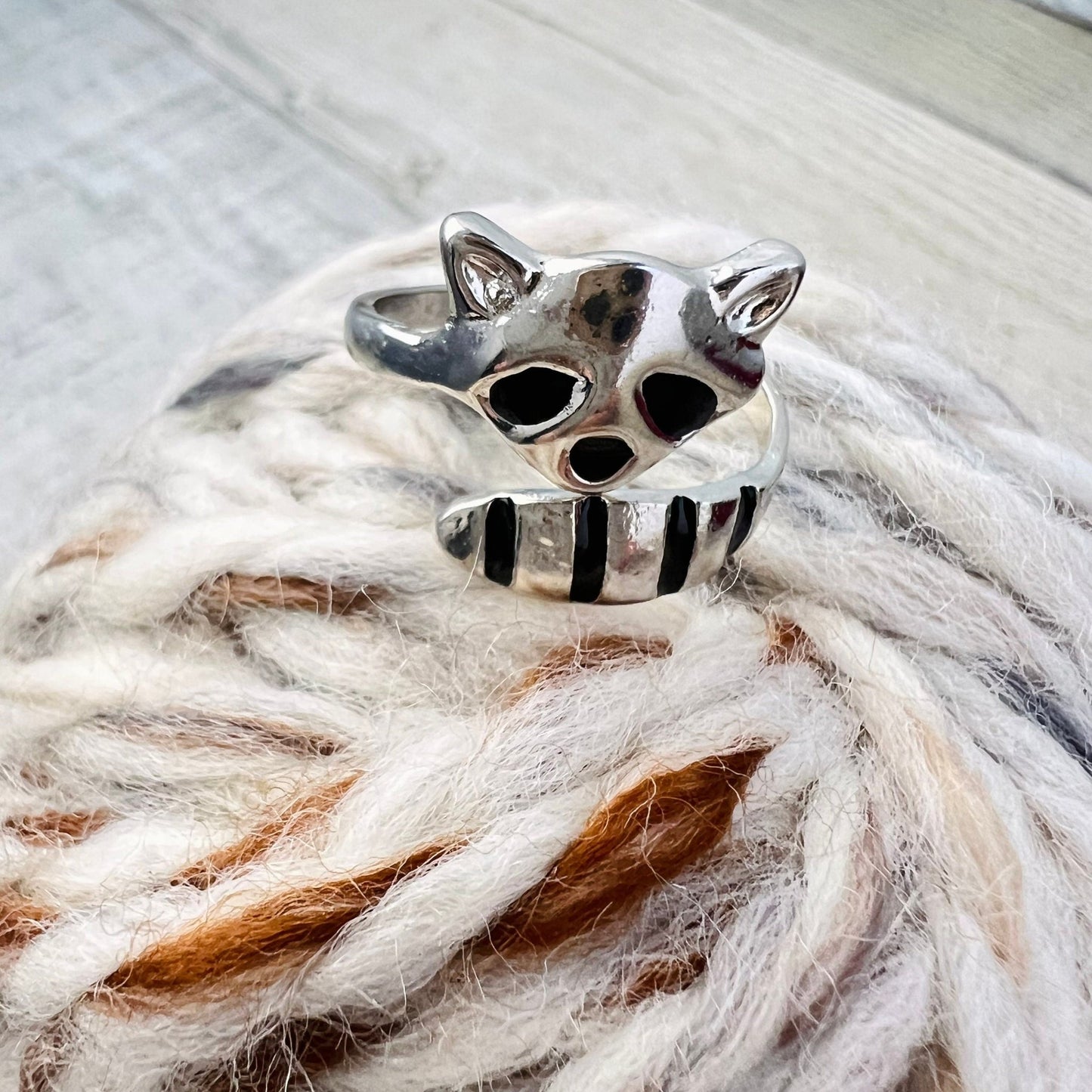 Raccoon Adjustable Tension Ring - The Desert Stream Stitch